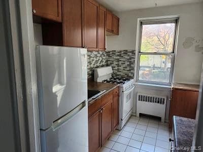 485 Bronx River Unit: B15 thumbnail 5