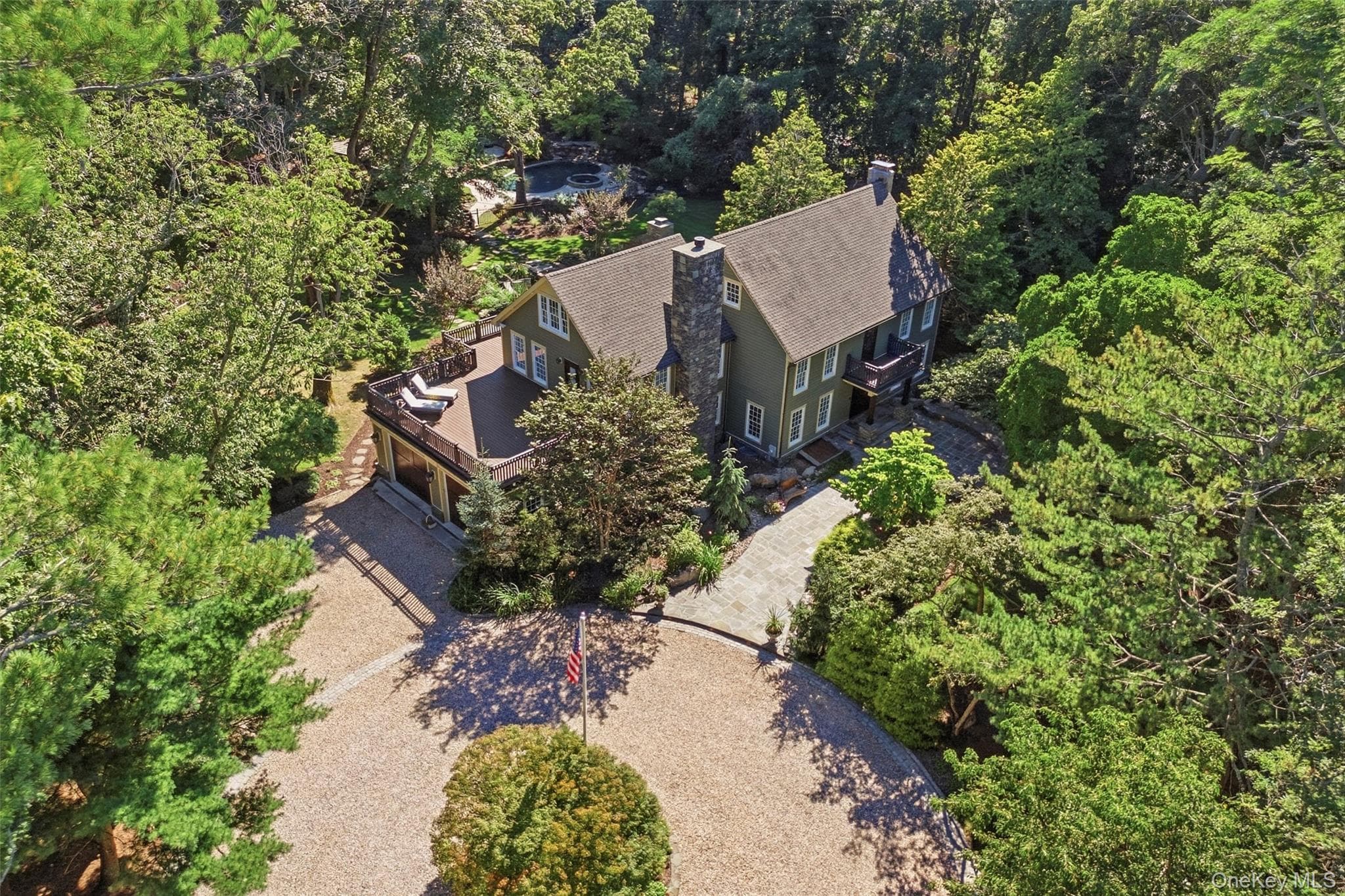 1 Evans Lane photo 1