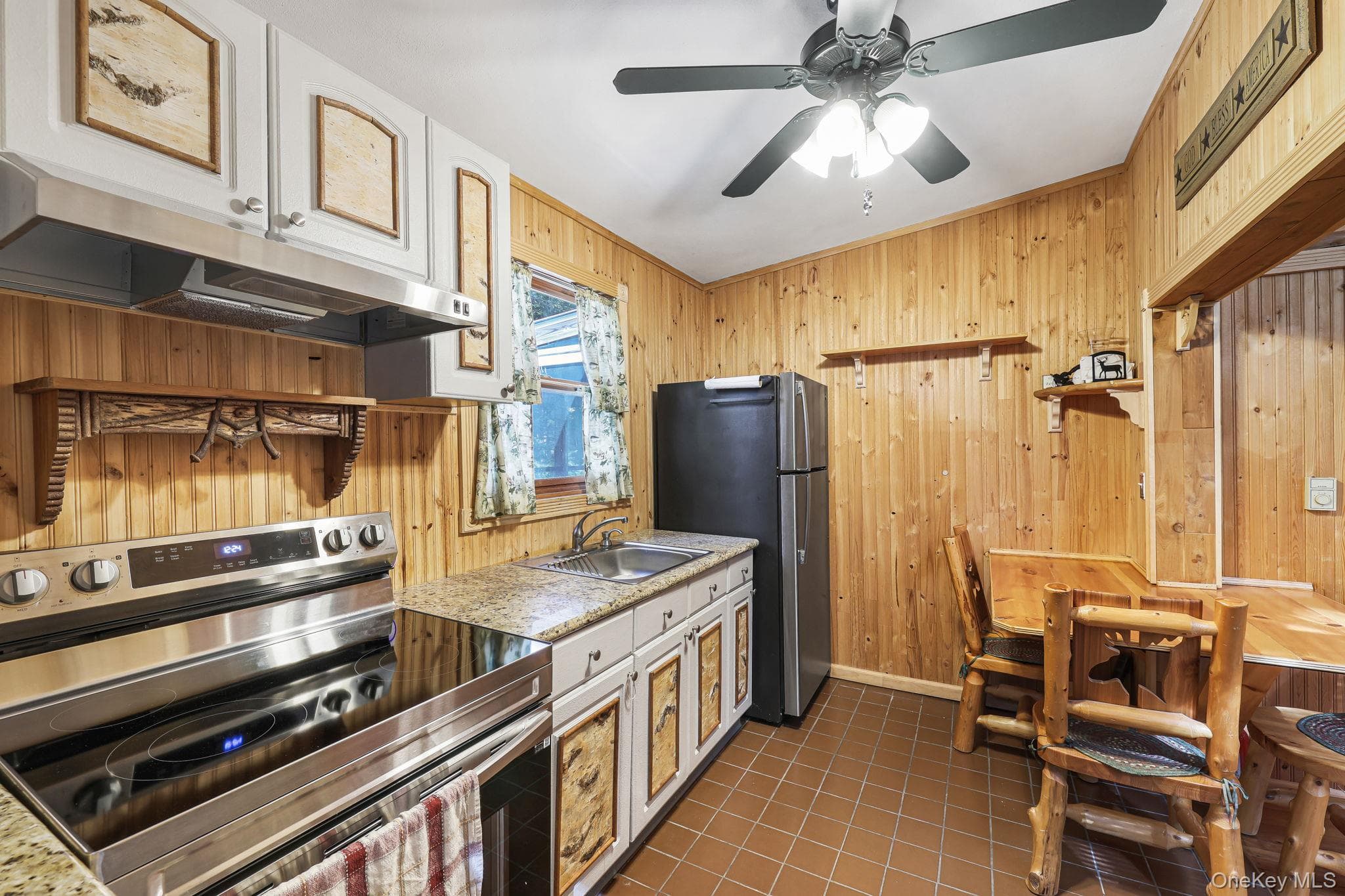 114 Smith Lake Road thumbnail 9
