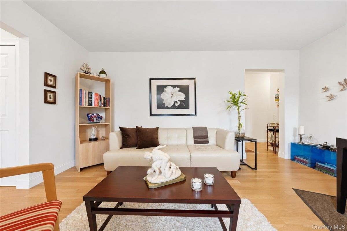 811 Walton Avenue AVE Unit: E18, Bronx