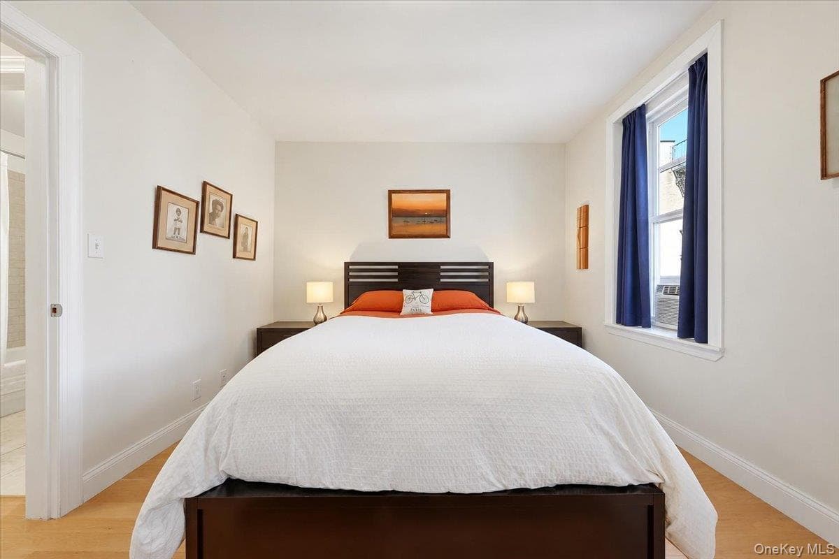811 Walton Avenue AVE Unit: E18 thumbnail 8