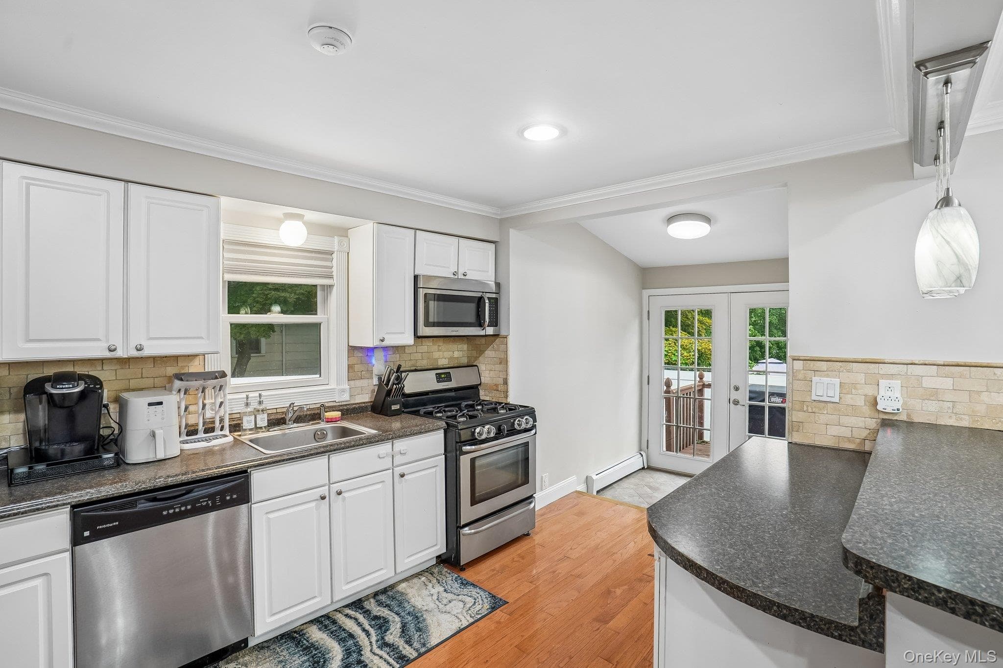 181 S Conger Avenue thumbnail 14