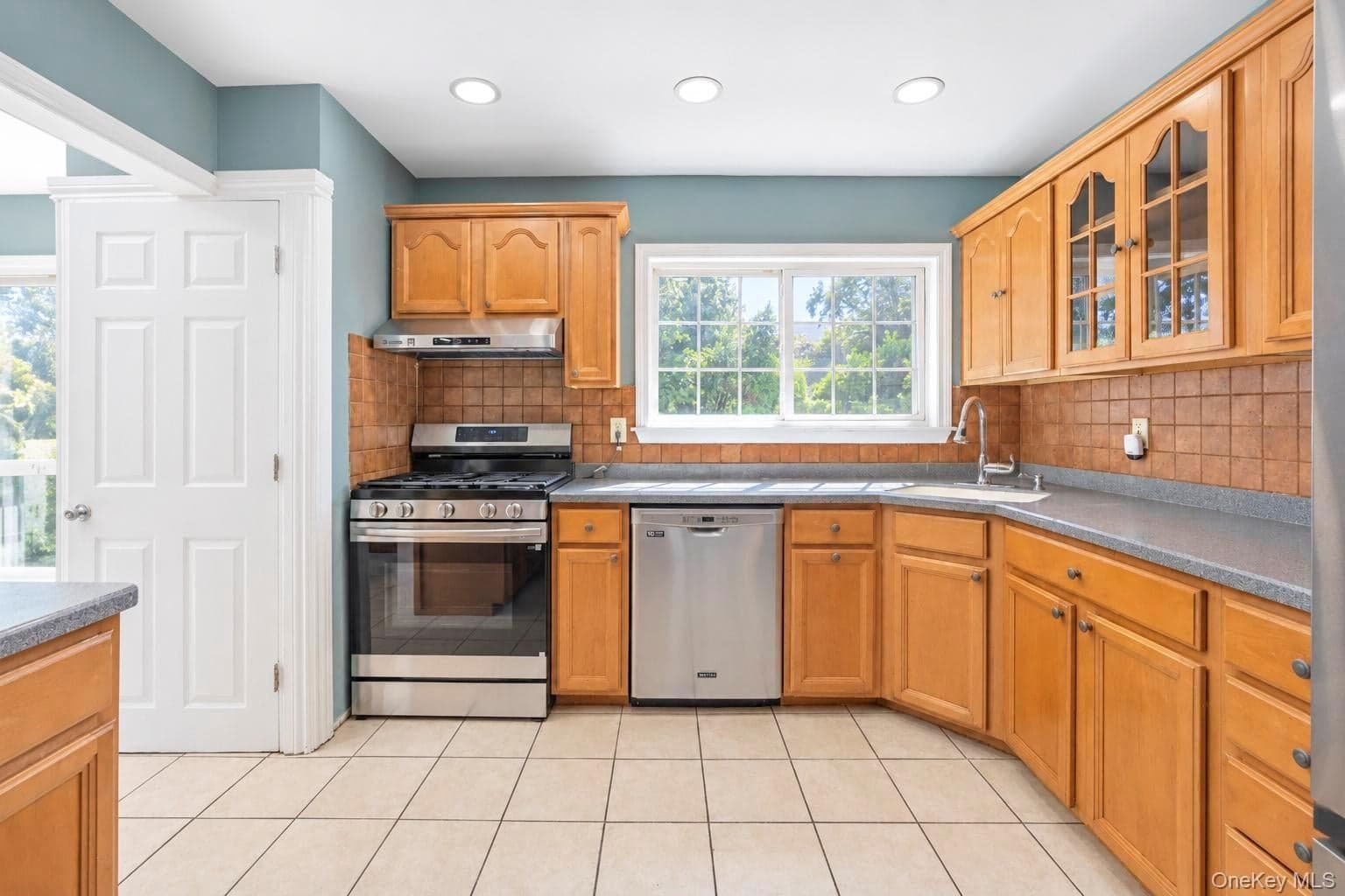 16 Berkeley Avenue thumbnail 21