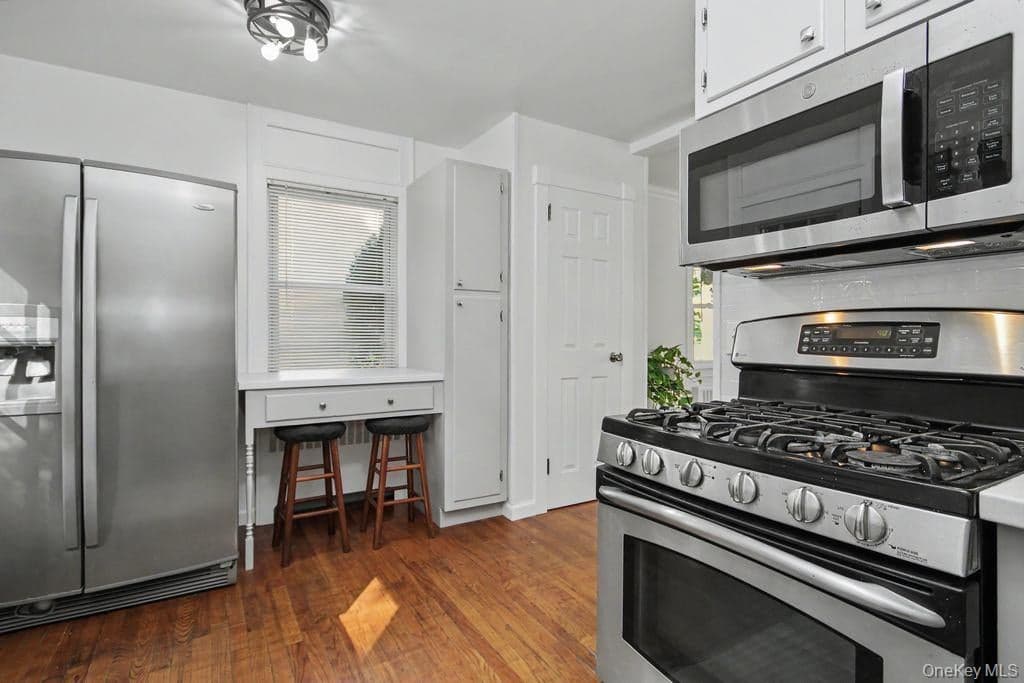 81 Snowden Avenue thumbnail 4