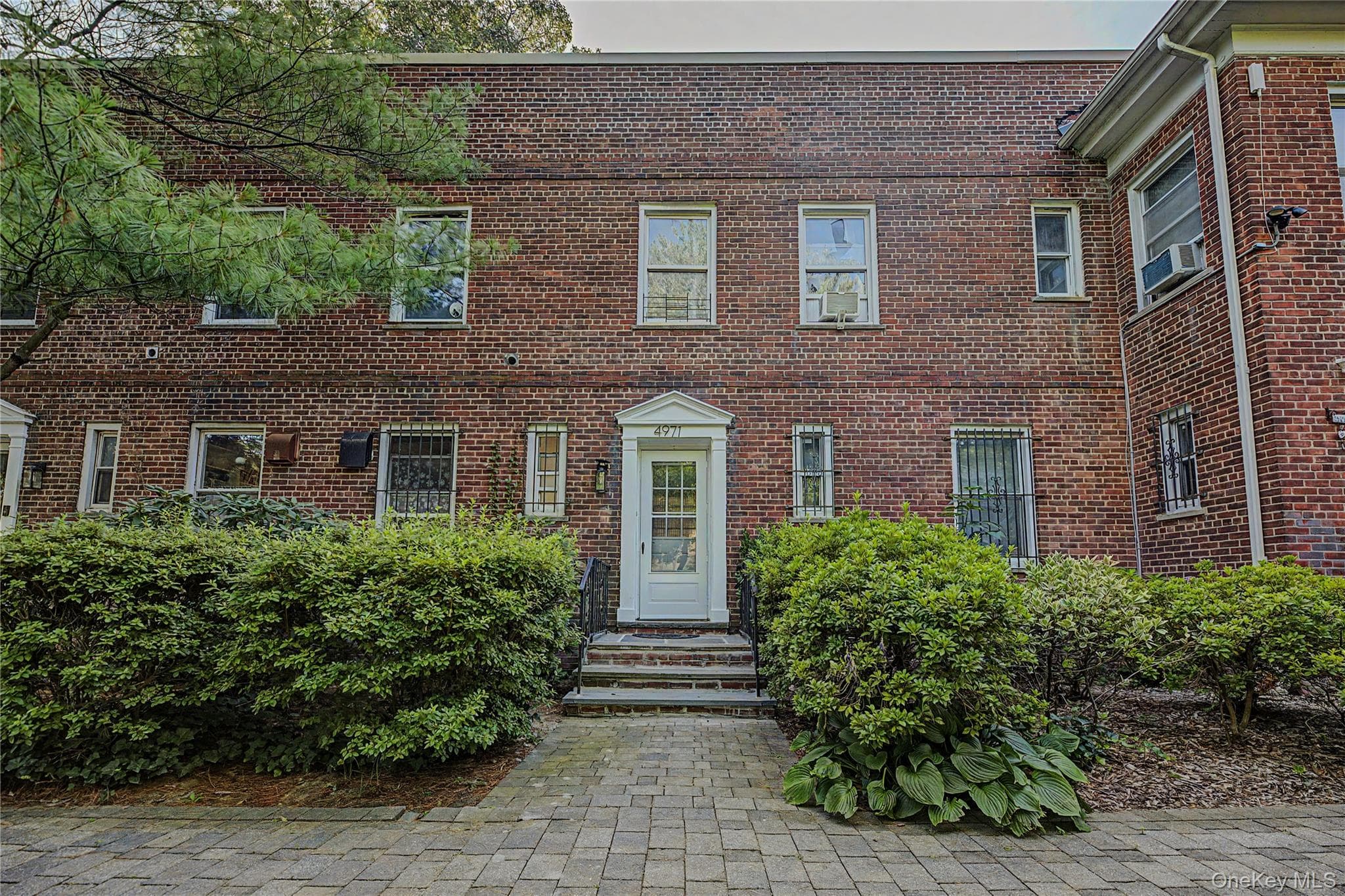 4971 Henry Hudson Parkway Unit: 4971 photo 1