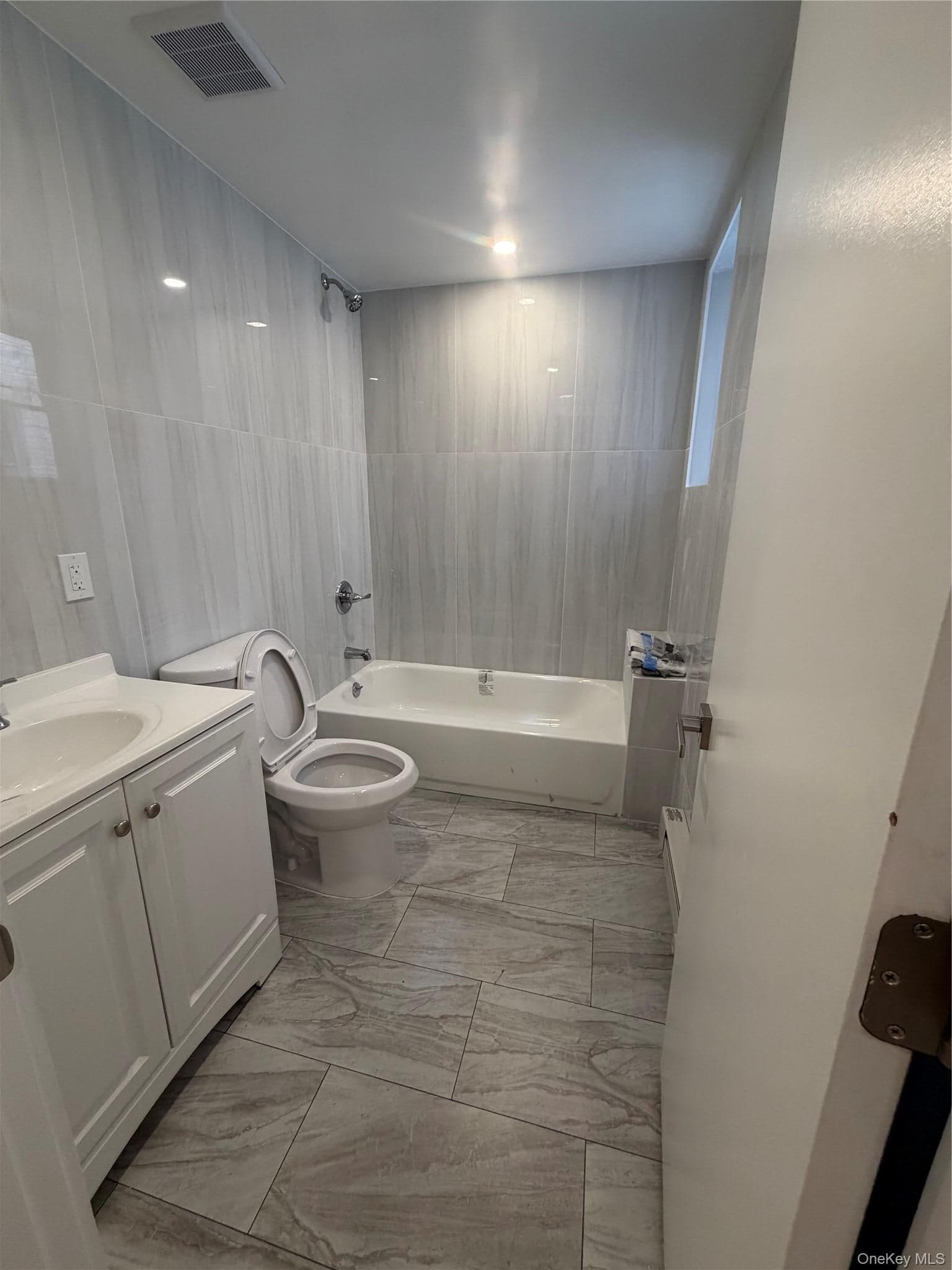 3105 Roberts Avenue thumbnail 9