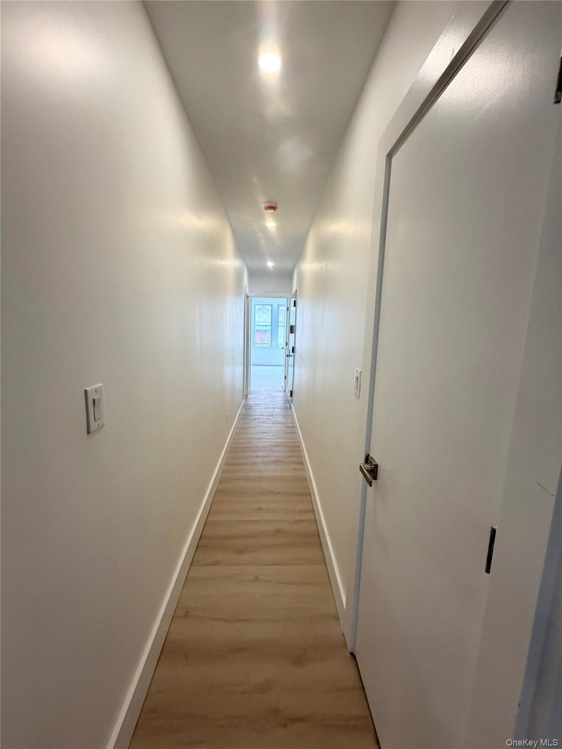 3105 Roberts Avenue thumbnail 7