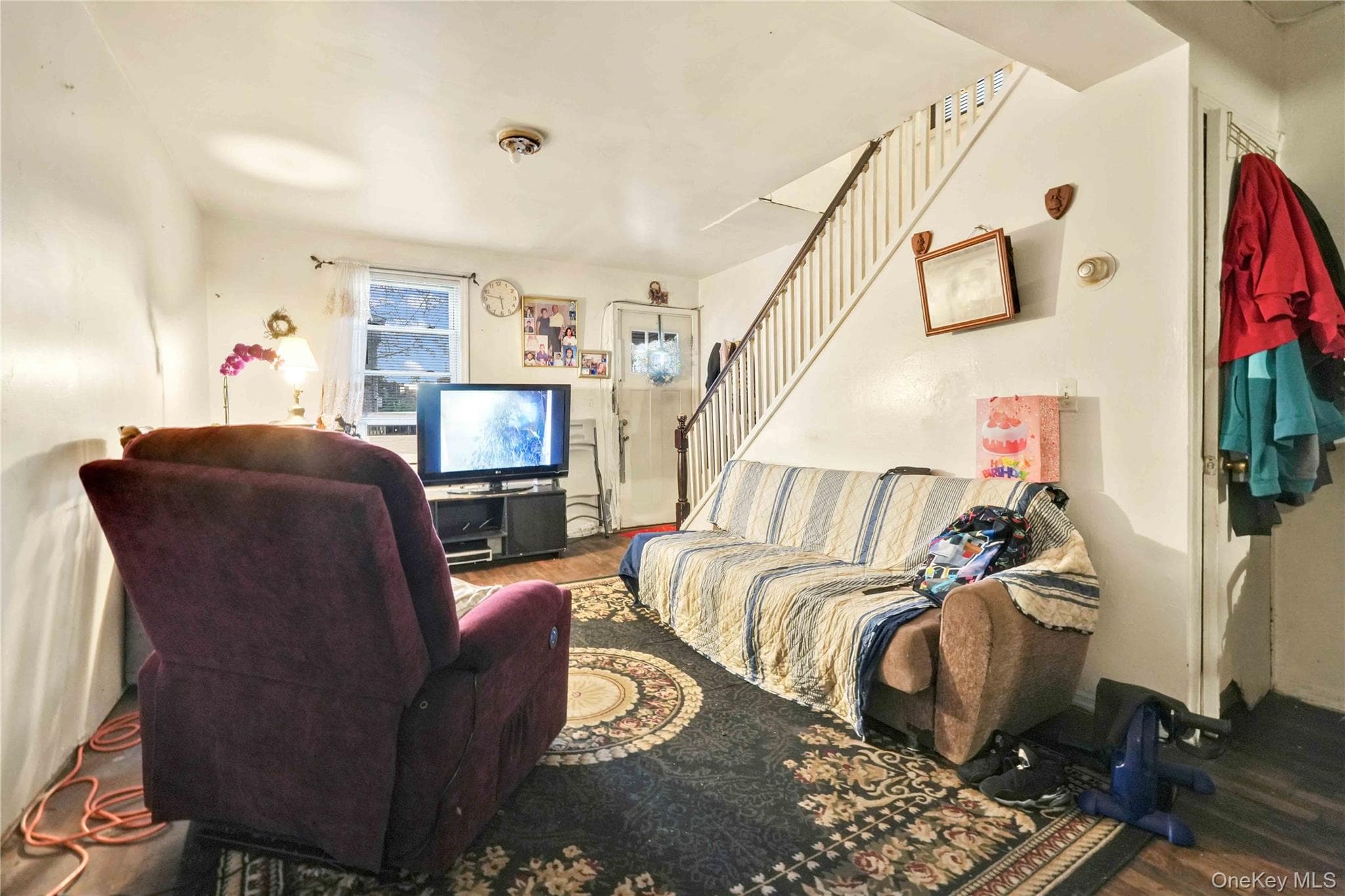 243 Schenck Avenue thumbnail 9