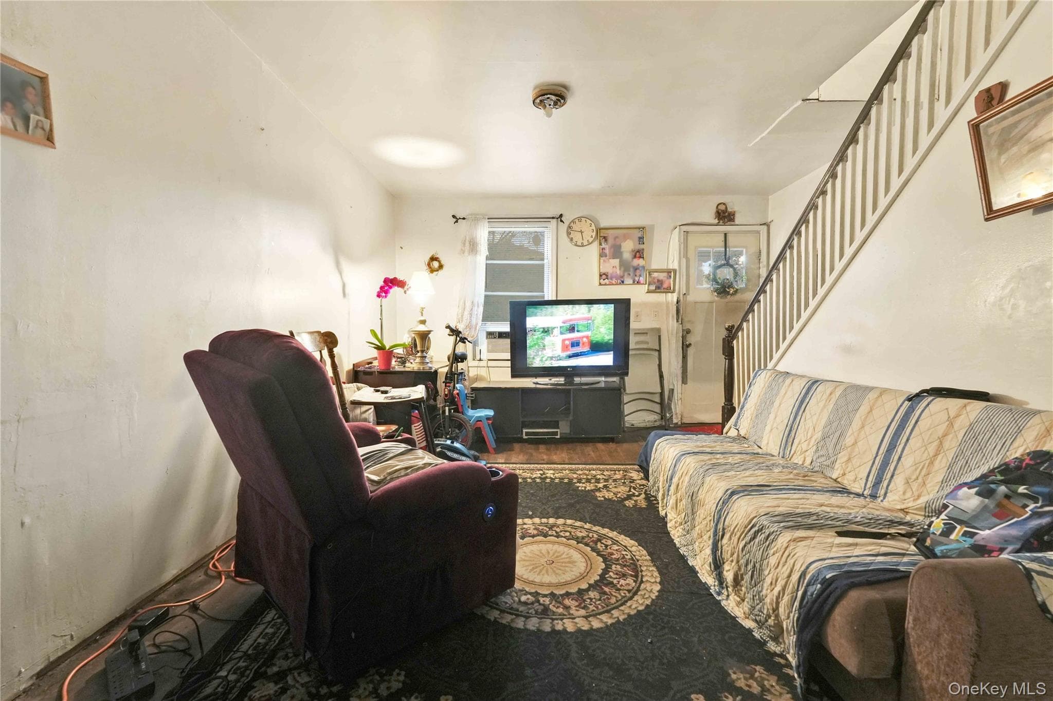 243 Schenck Avenue thumbnail 8