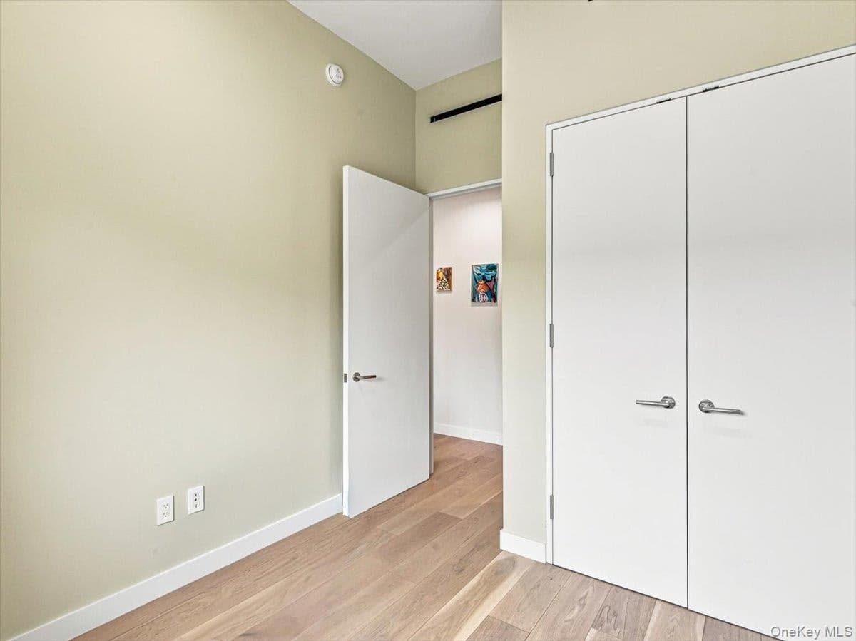 2121 31st Street Unit: 2C thumbnail 20