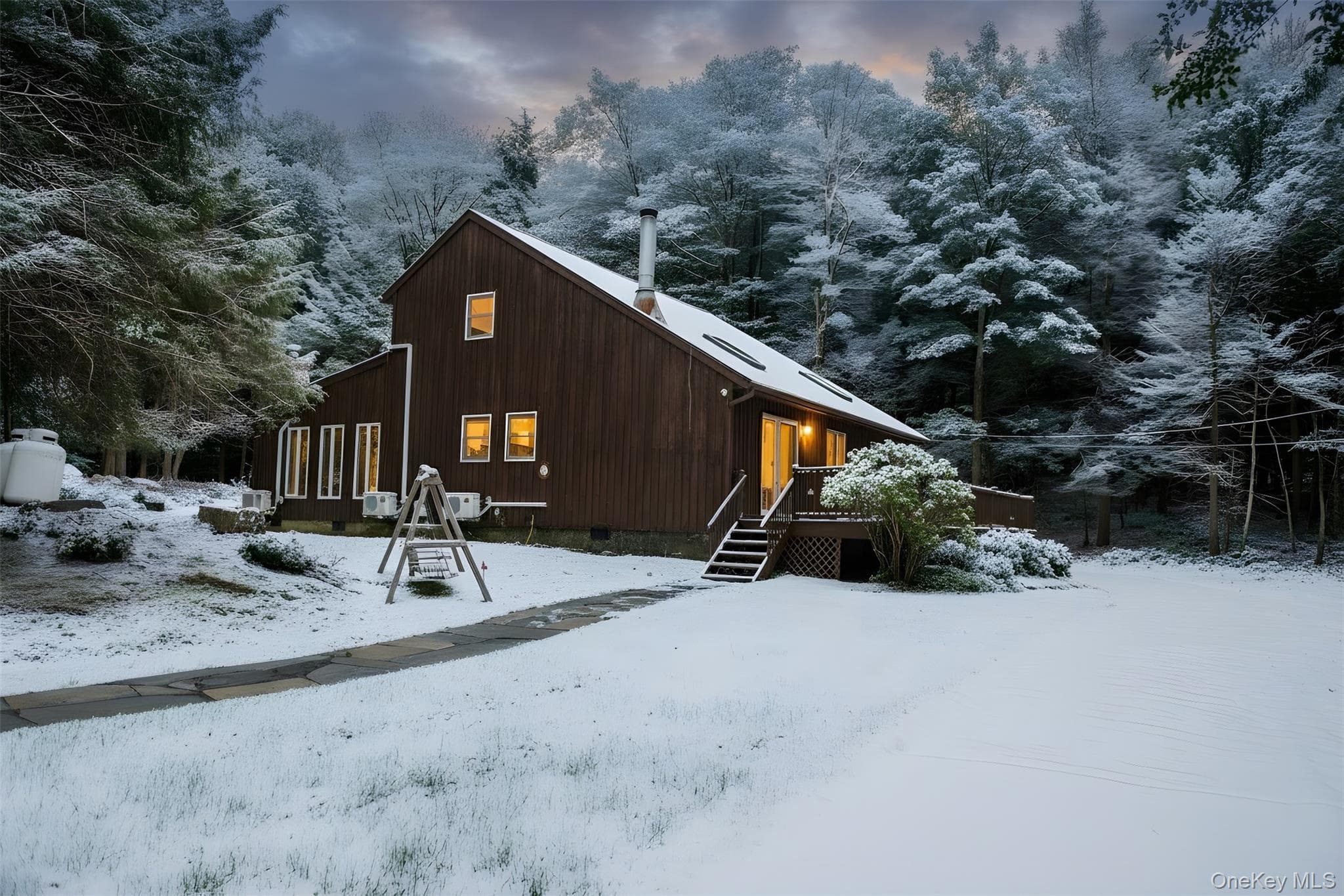 1270 Roaring Brook Lane thumbnail 3