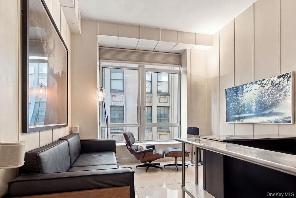 111 Fulton Street Unit: 613 thumbnail 5