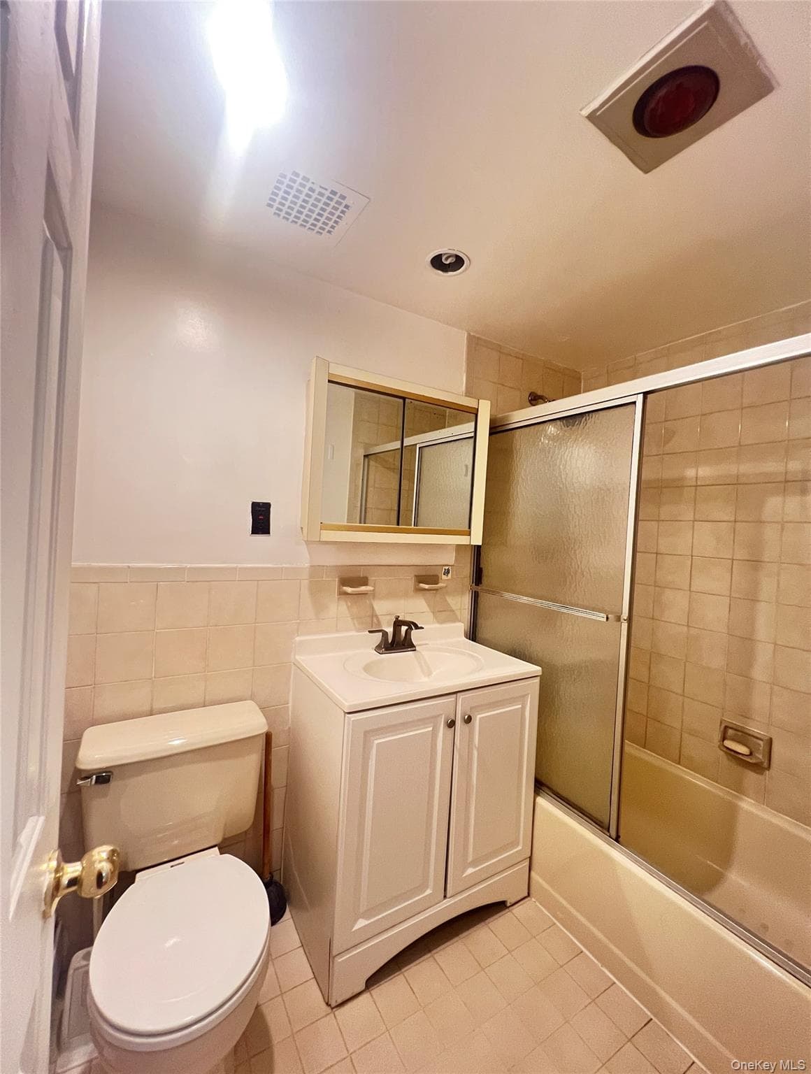 56-16 Seabury Street Unit: 2A thumbnail 6