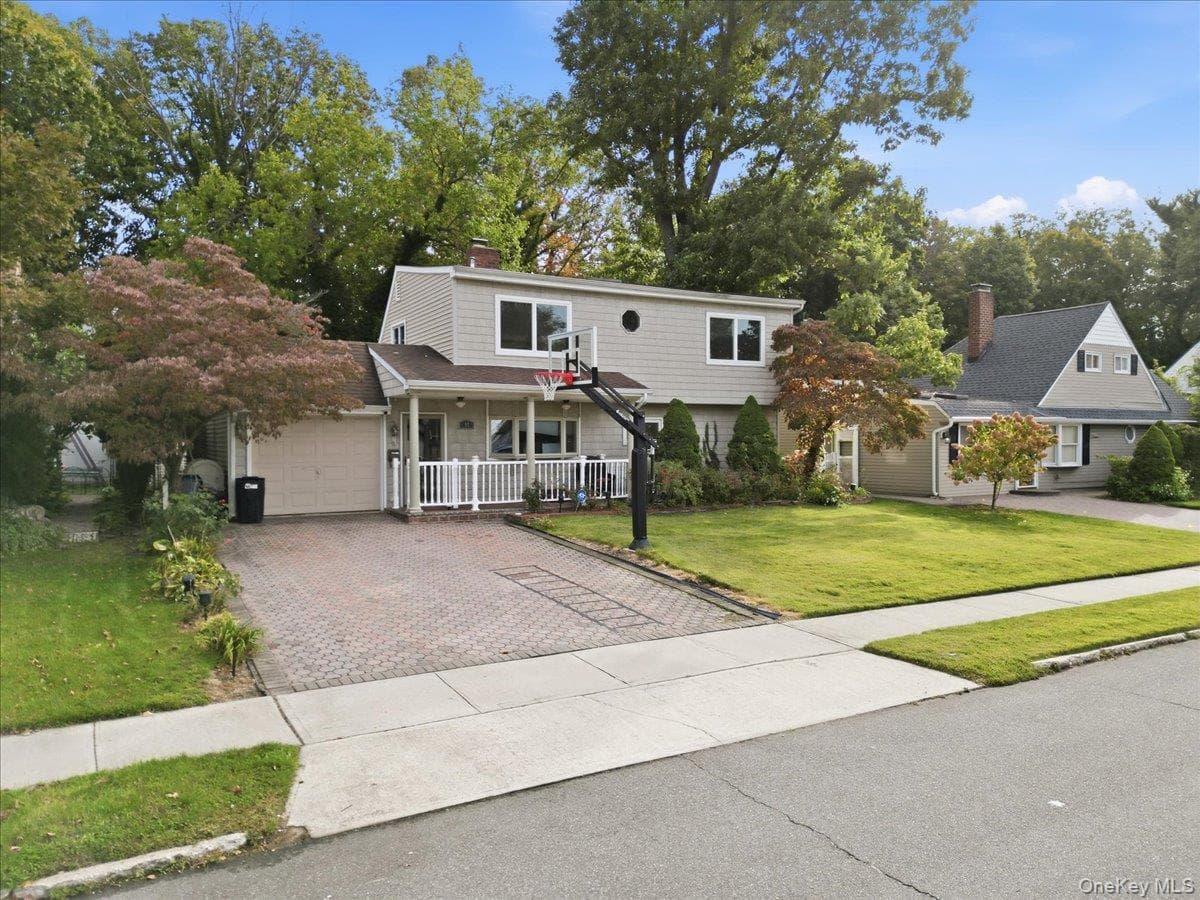 97 Cypress Lane thumbnail 2