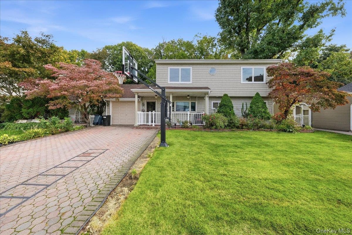 97 Cypress Lane thumbnail 3