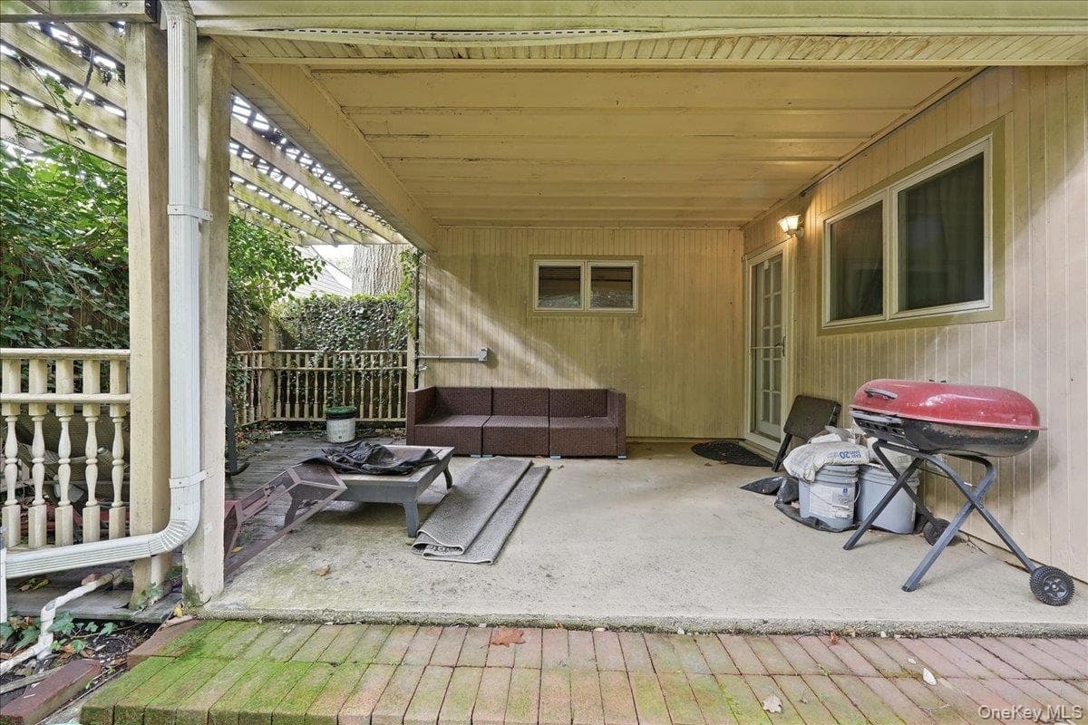 97 Cypress Lane thumbnail 28