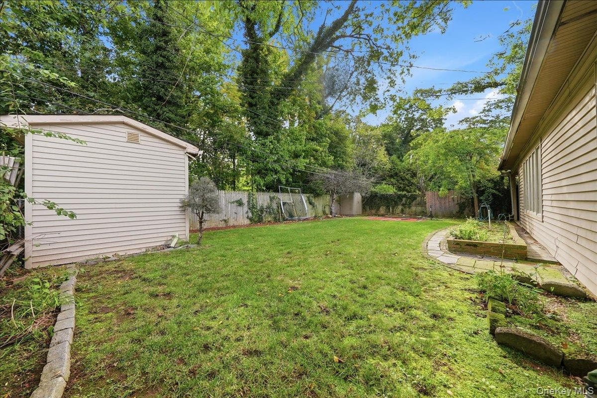 97 Cypress Lane thumbnail 25