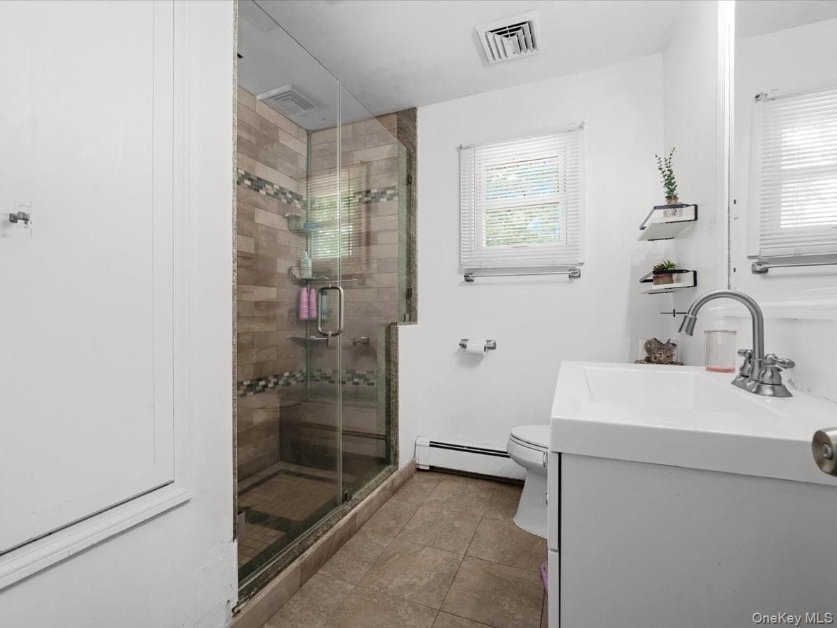 269 Carleton Drive thumbnail 12