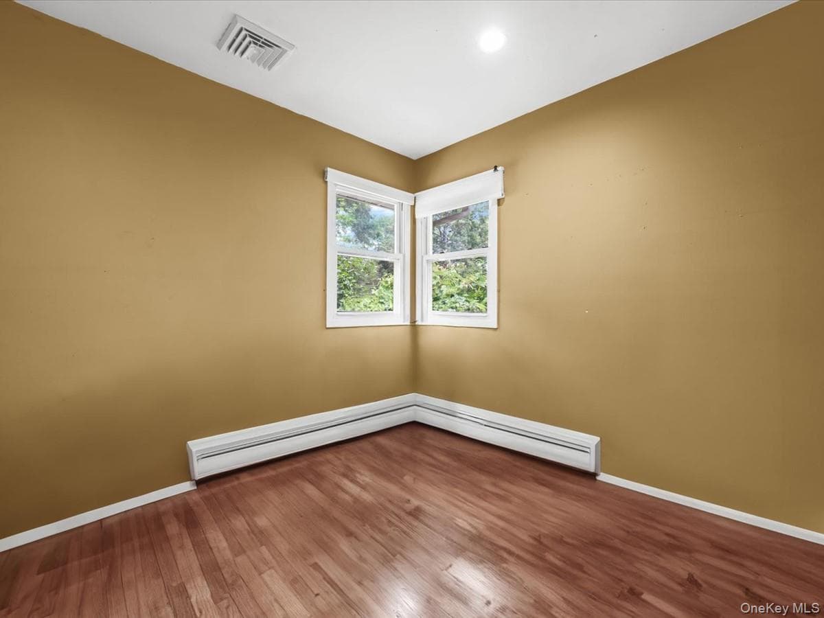 269 Carleton Drive thumbnail 10