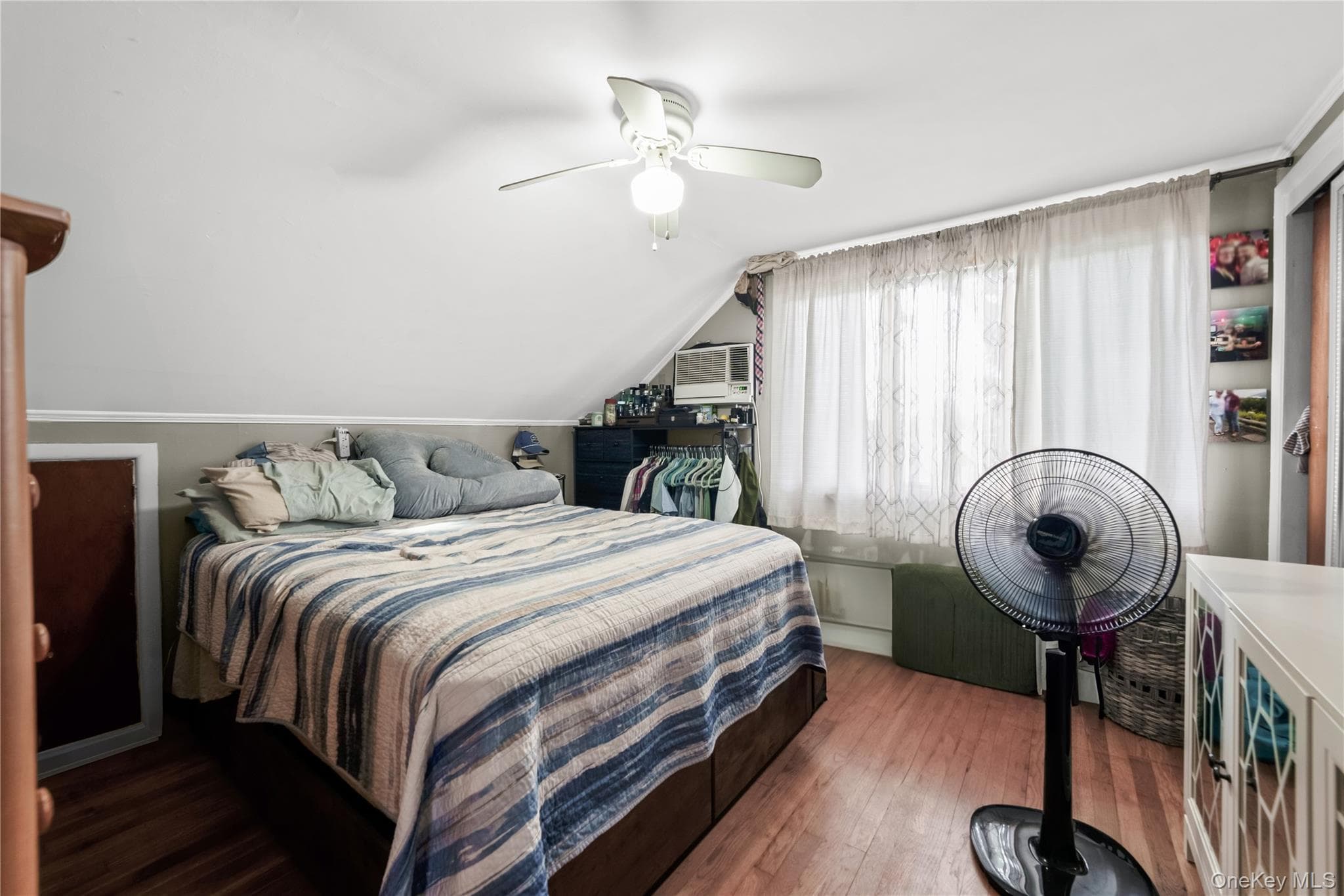 280 S Bayview Avenue thumbnail 27