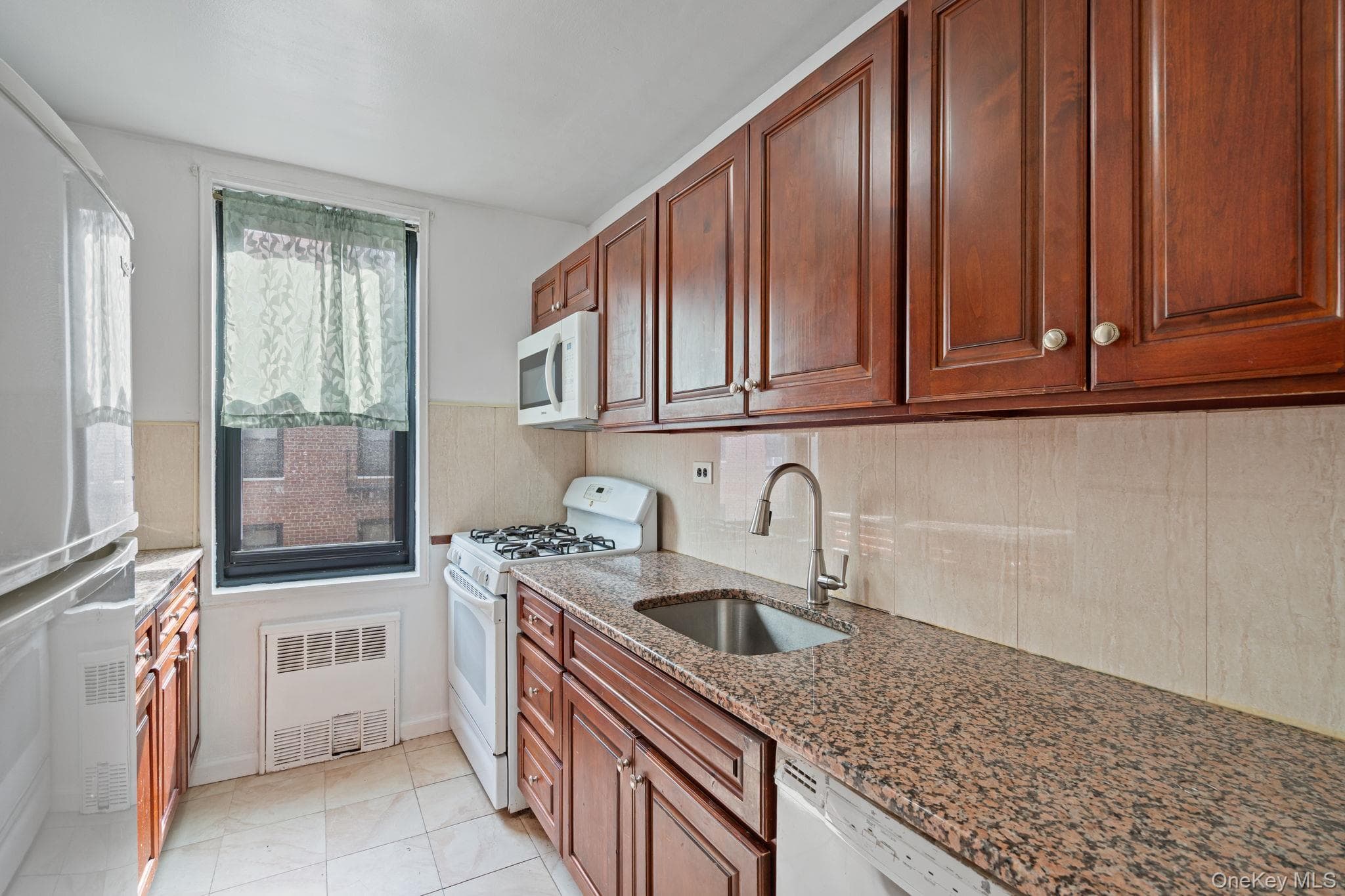 139-15 83rd Avenue Unit: 506 thumbnail 6