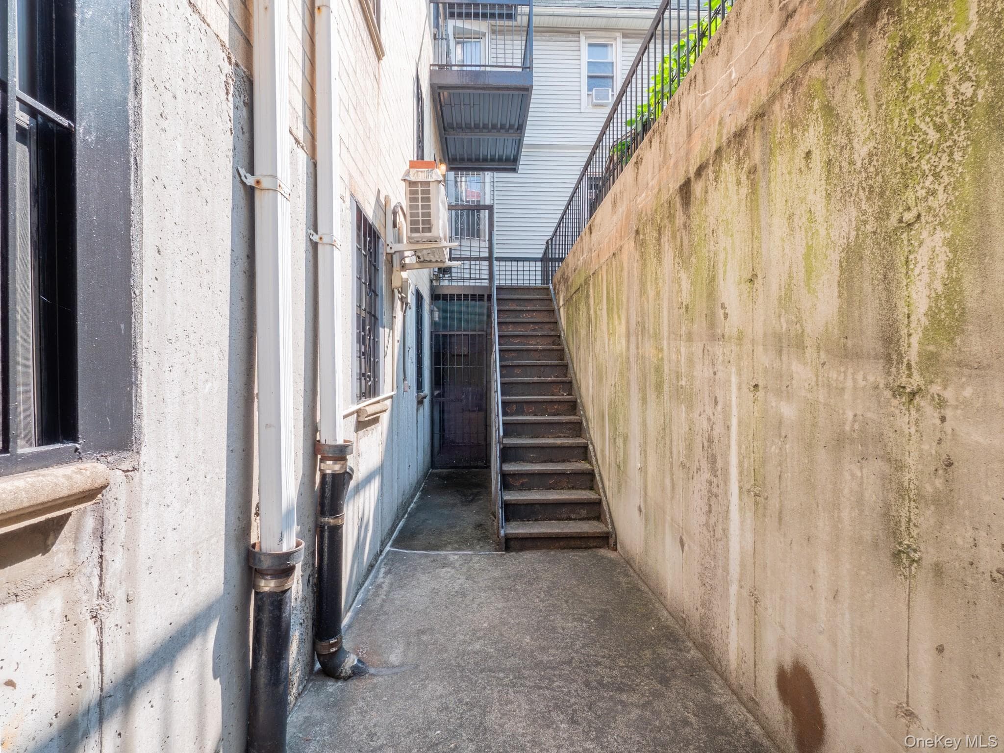 9206 50th Avenue Unit: 1A thumbnail 26