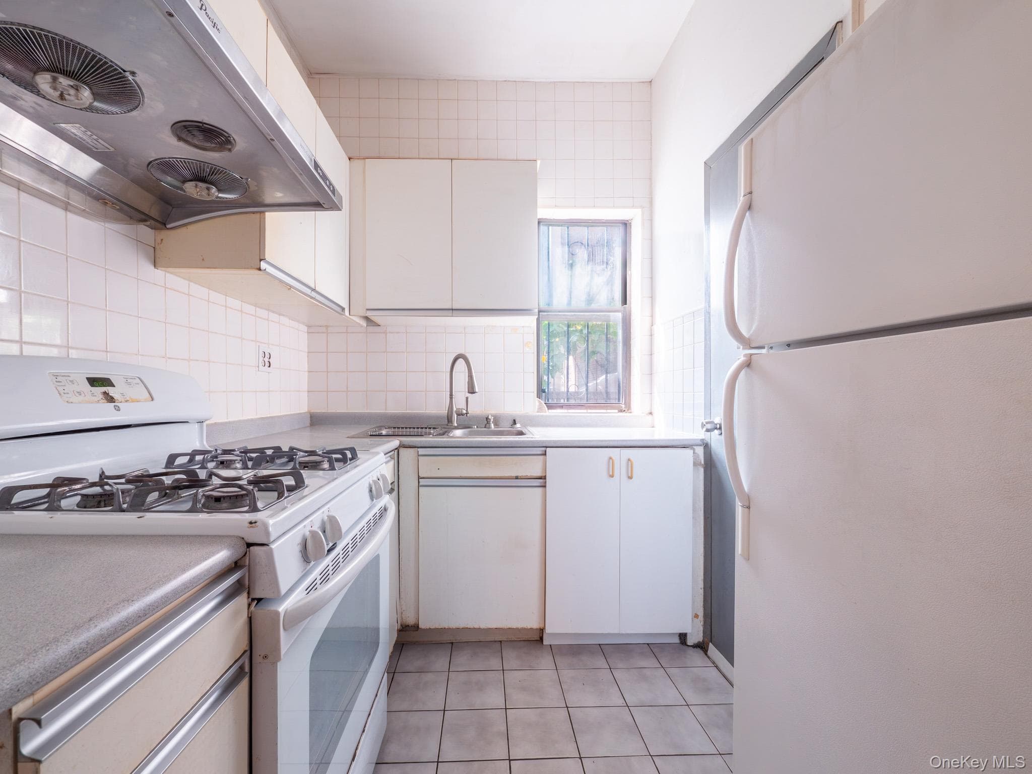 9206 50th Avenue Unit: 1A thumbnail 9