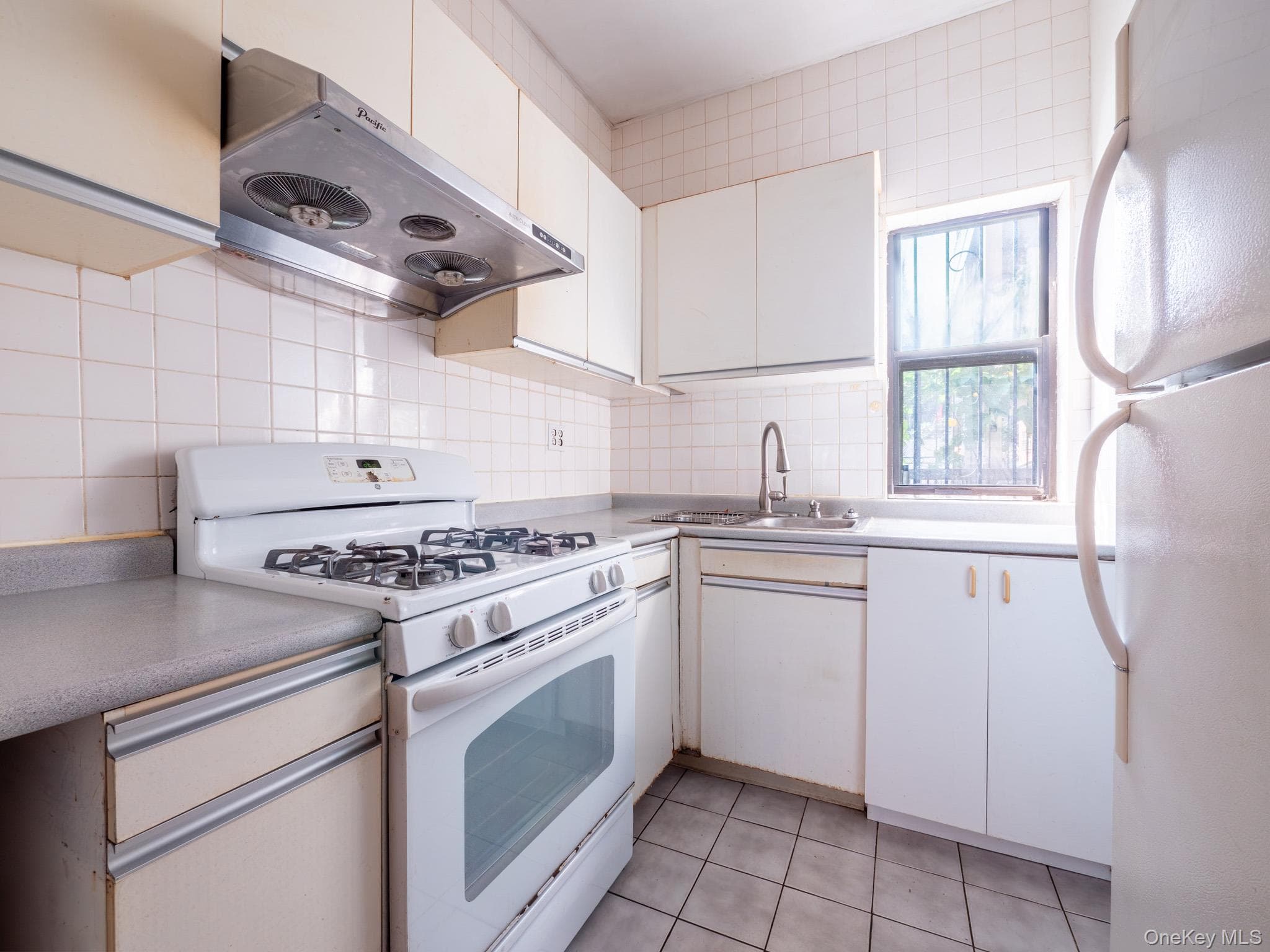 9206 50th Avenue Unit: 1A thumbnail 8