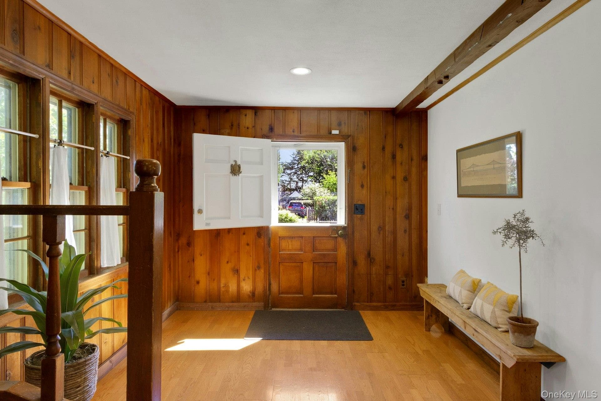 160 N Broadway thumbnail 15