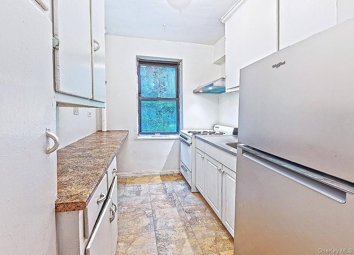 3017 Riverdale Avenue Unit: 2H, Bronx