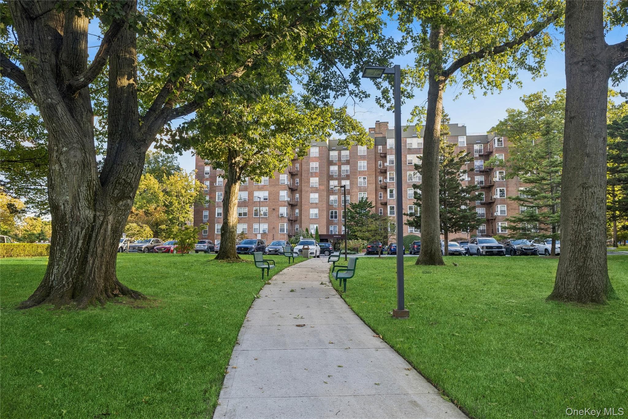 18-40 211th Street Unit: 3J thumbnail 14