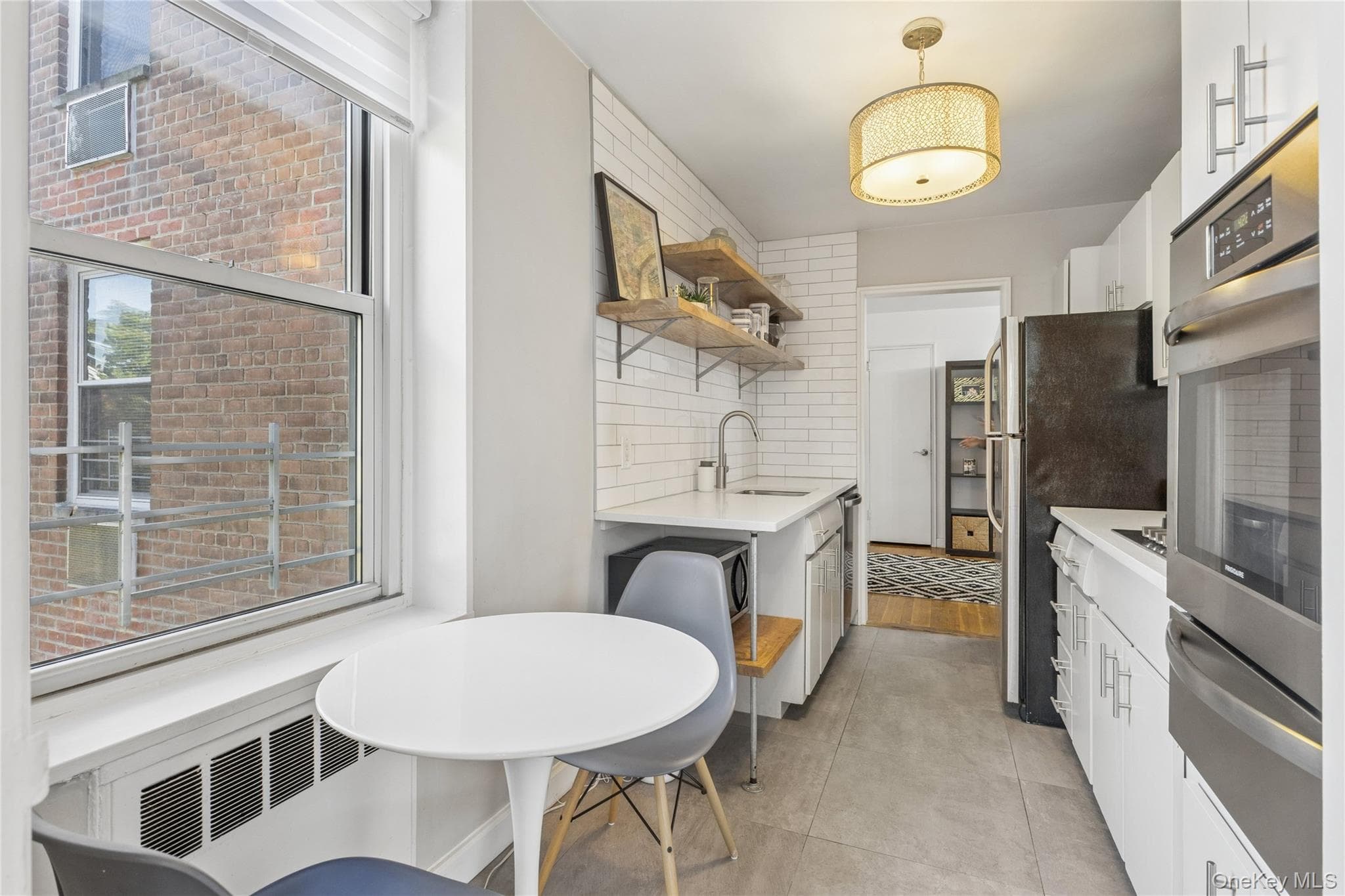 18-40 211th Street Unit: 3J thumbnail 7