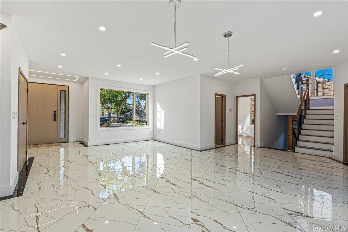 740 Willow Road thumbnail 7