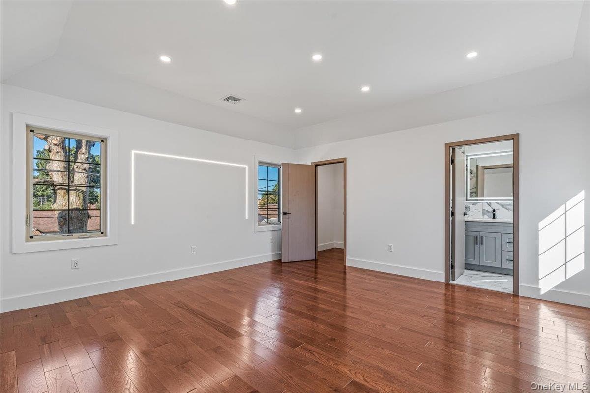 740 Willow Road thumbnail 19
