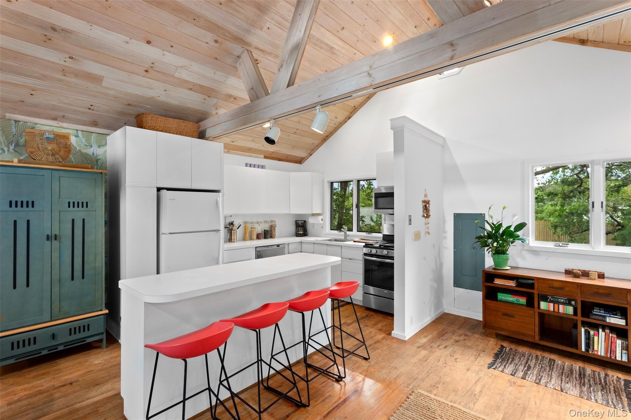 176 Fire Island Avenue thumbnail 10
