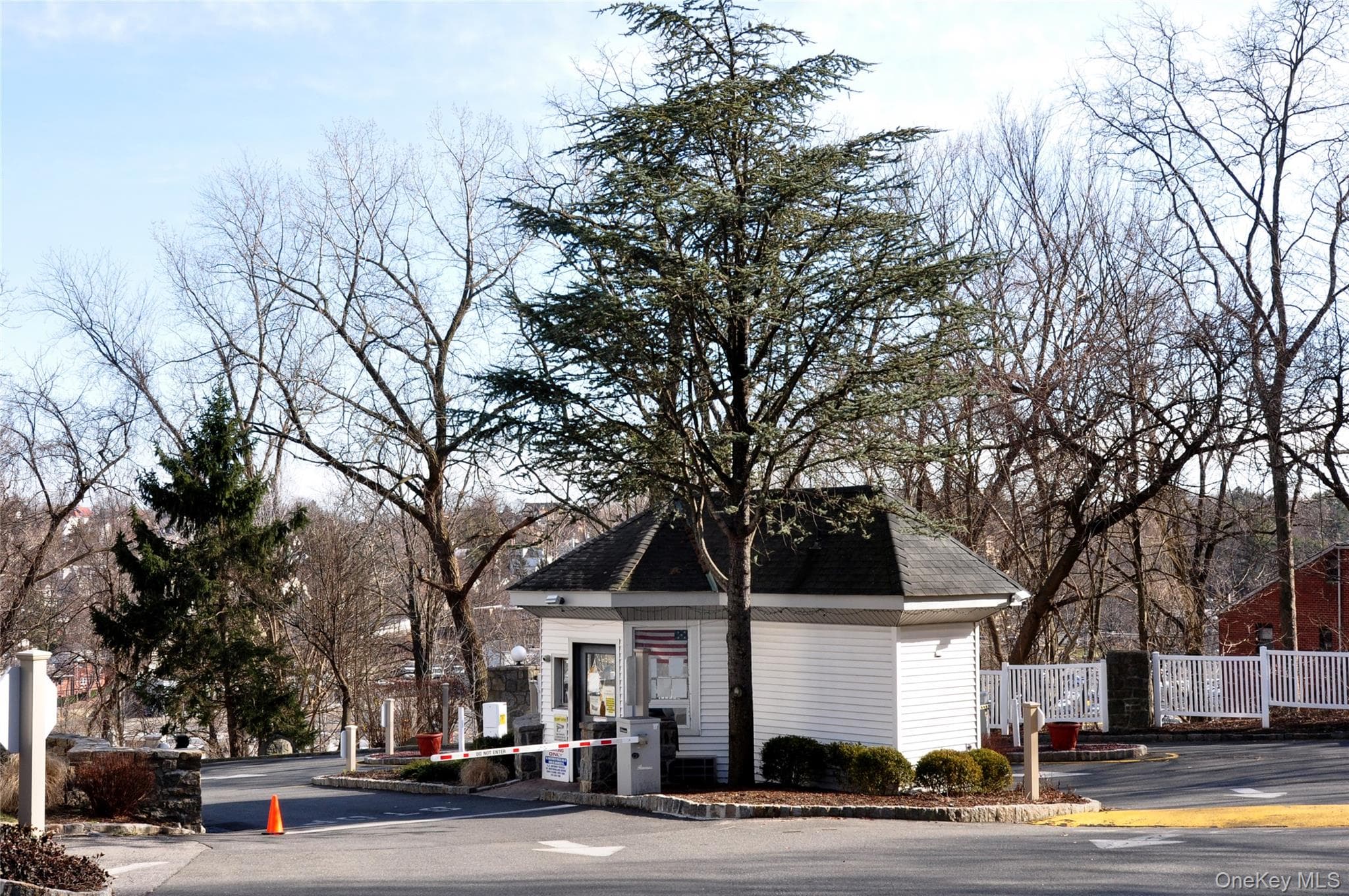 500 High Point Drive Unit: 709 thumbnail 39