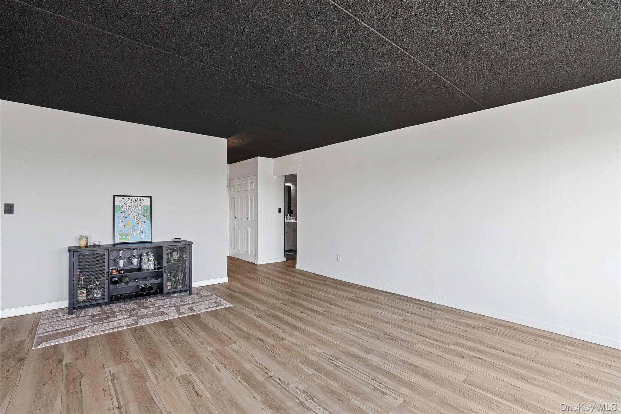 500 High Point Drive Unit: 709 thumbnail 20
