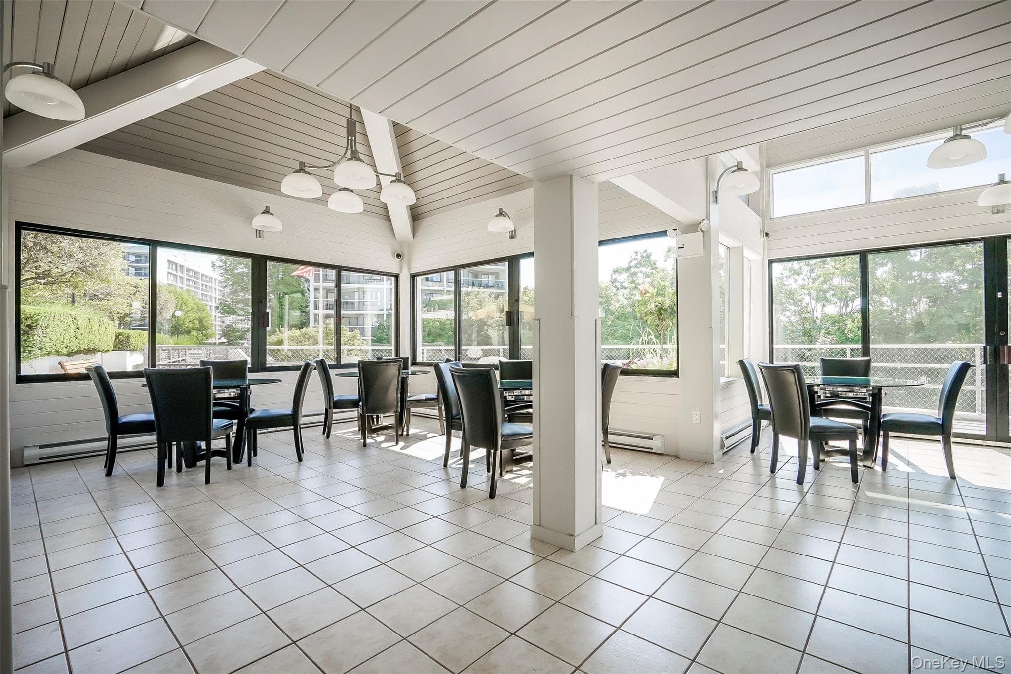 500 High Point Drive Unit: 709 thumbnail 35