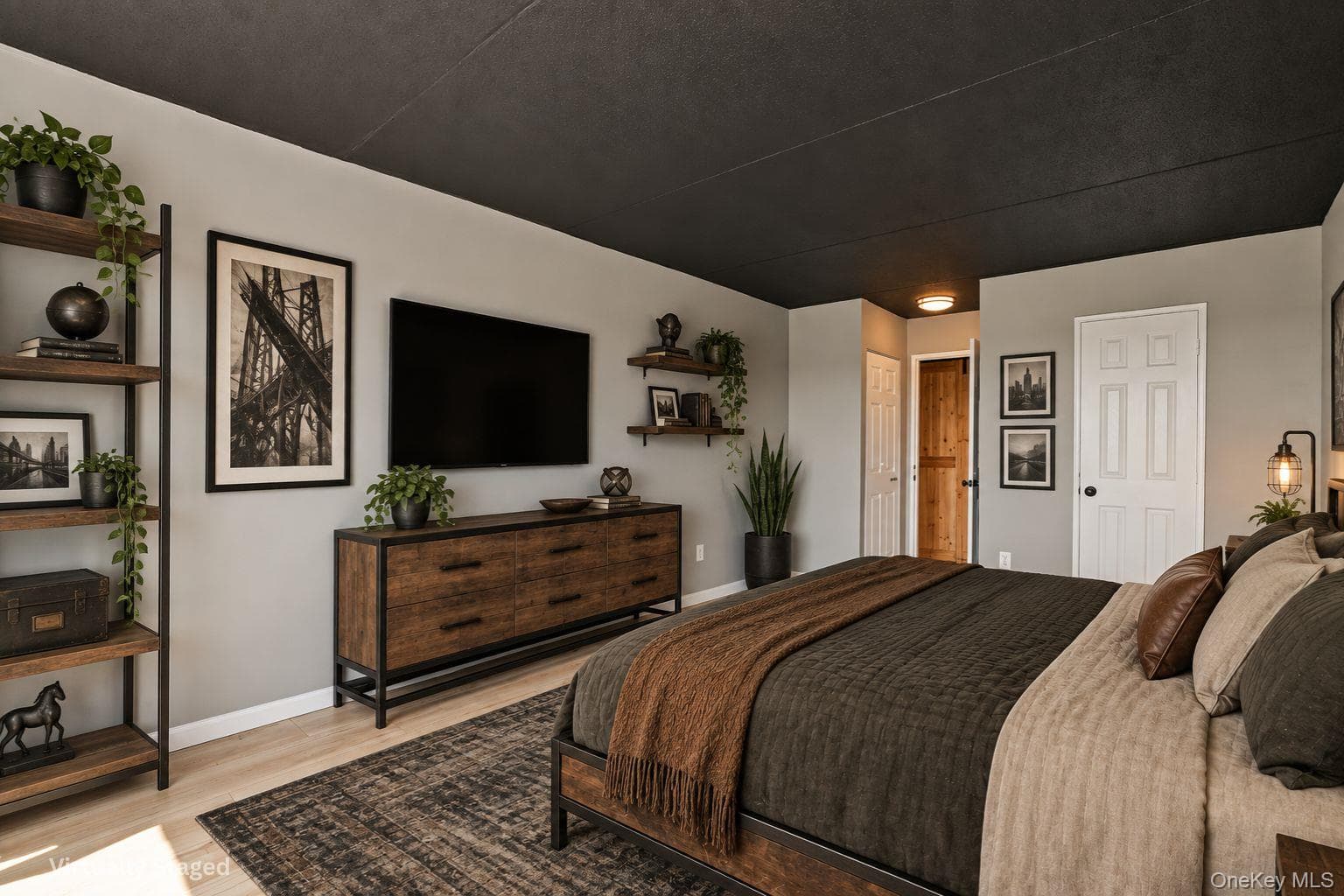 500 High Point Drive Unit: 709 thumbnail 4