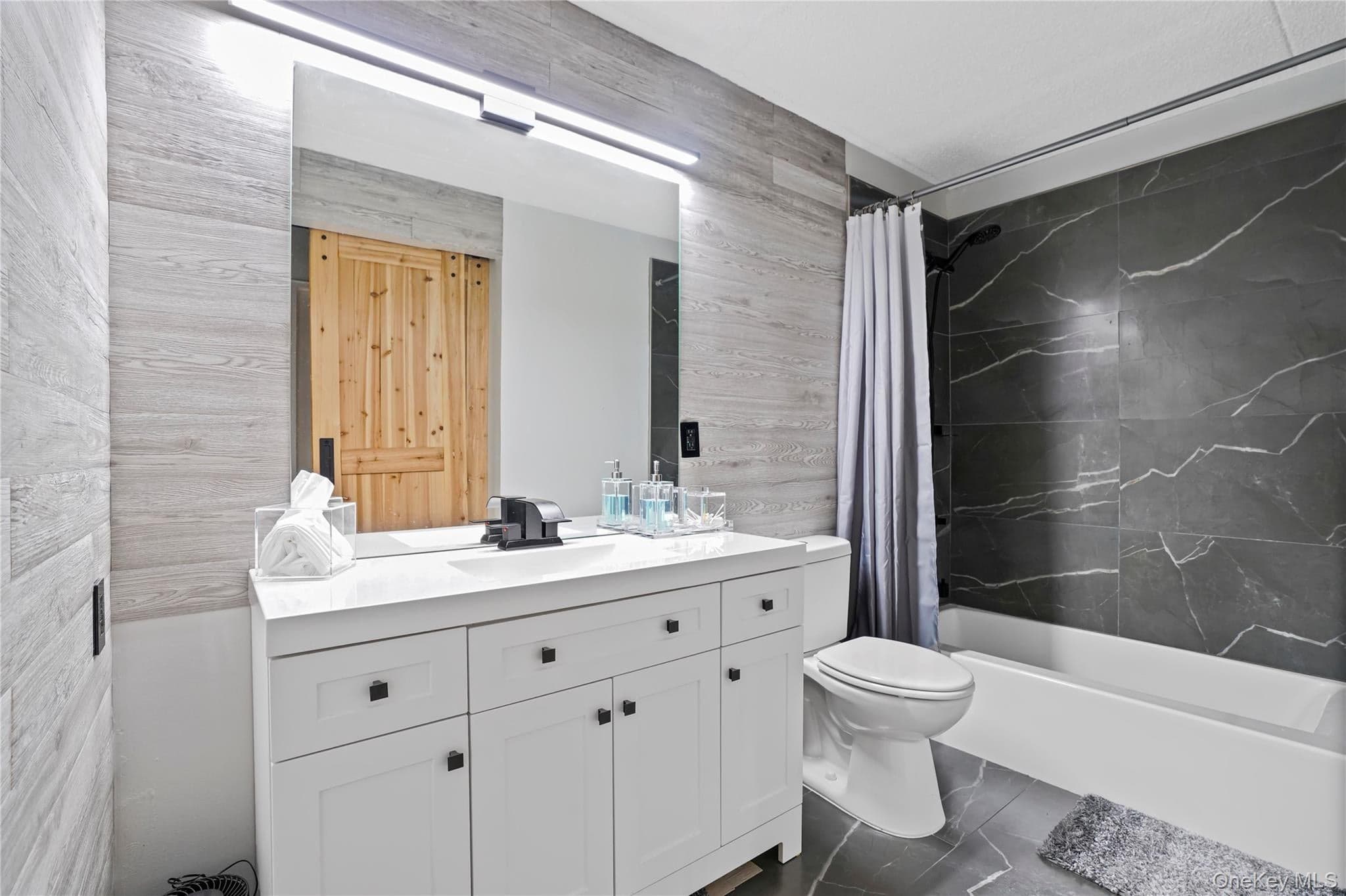 500 High Point Drive Unit: 709 thumbnail 10