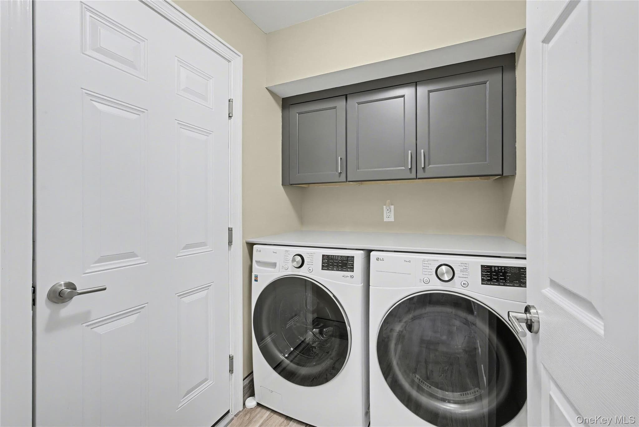 805 Bluffs Drive Unit: 805 thumbnail 23