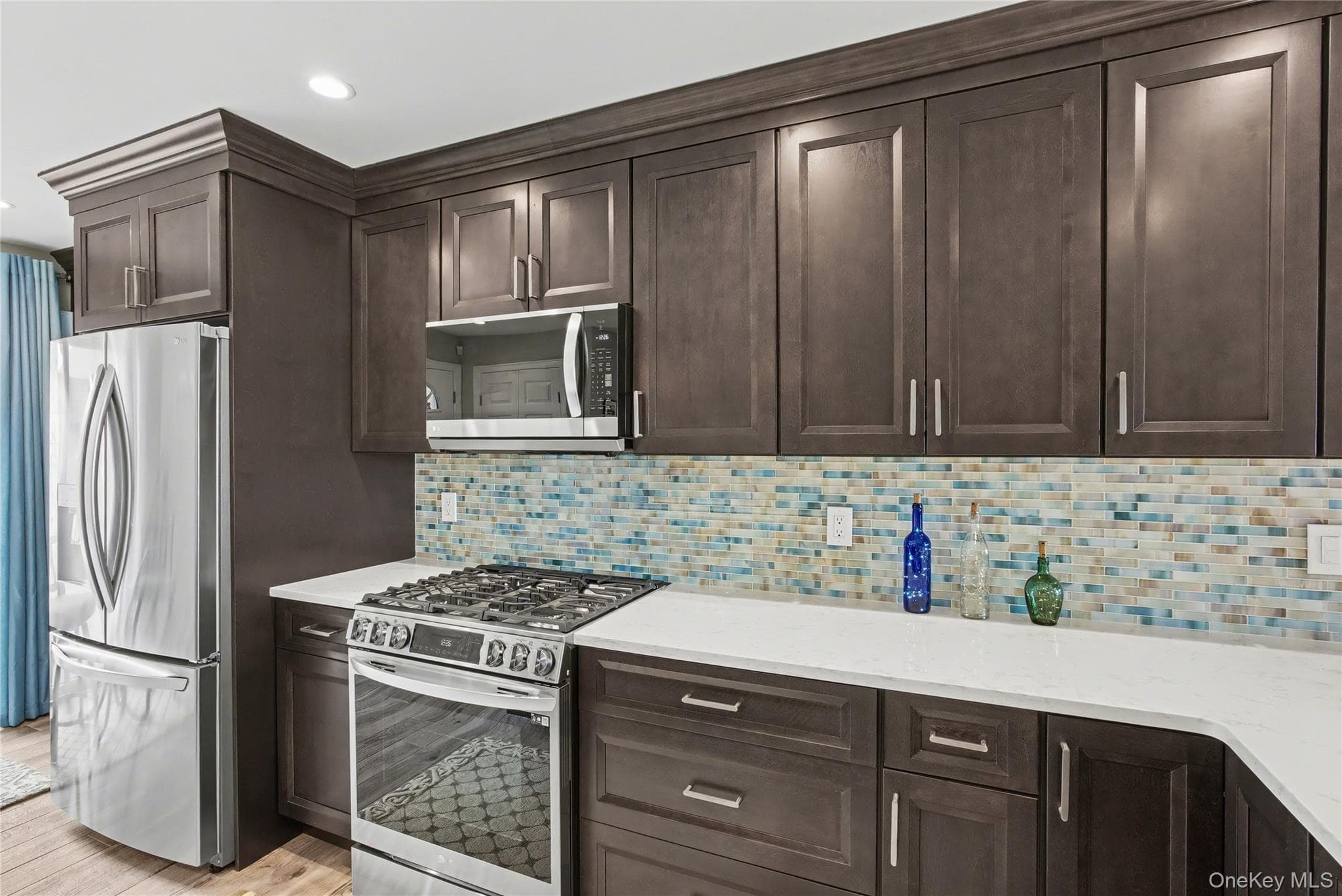 805 Bluffs Drive Unit: 805 thumbnail 9