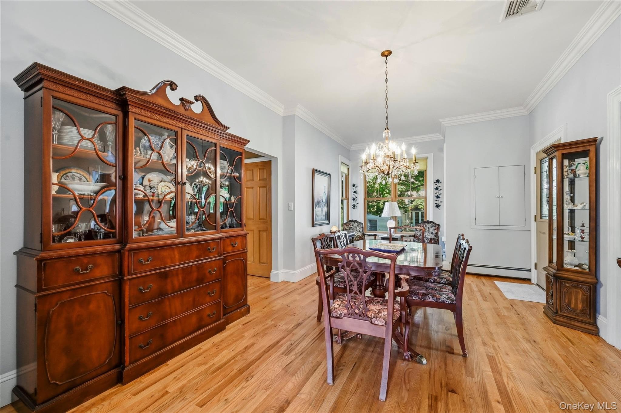 68 E Erie Street thumbnail 7