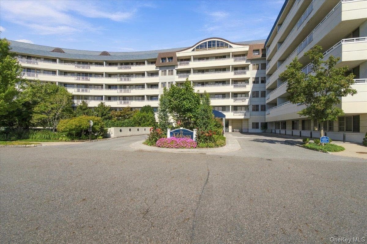 100 Harbor View Drive Unit: 651, Port Washington