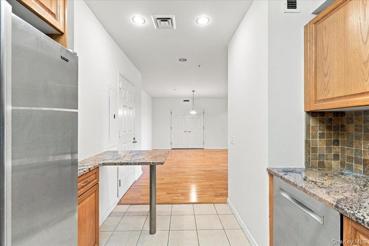 100 Harbor View Drive Unit: 651 thumbnail 14