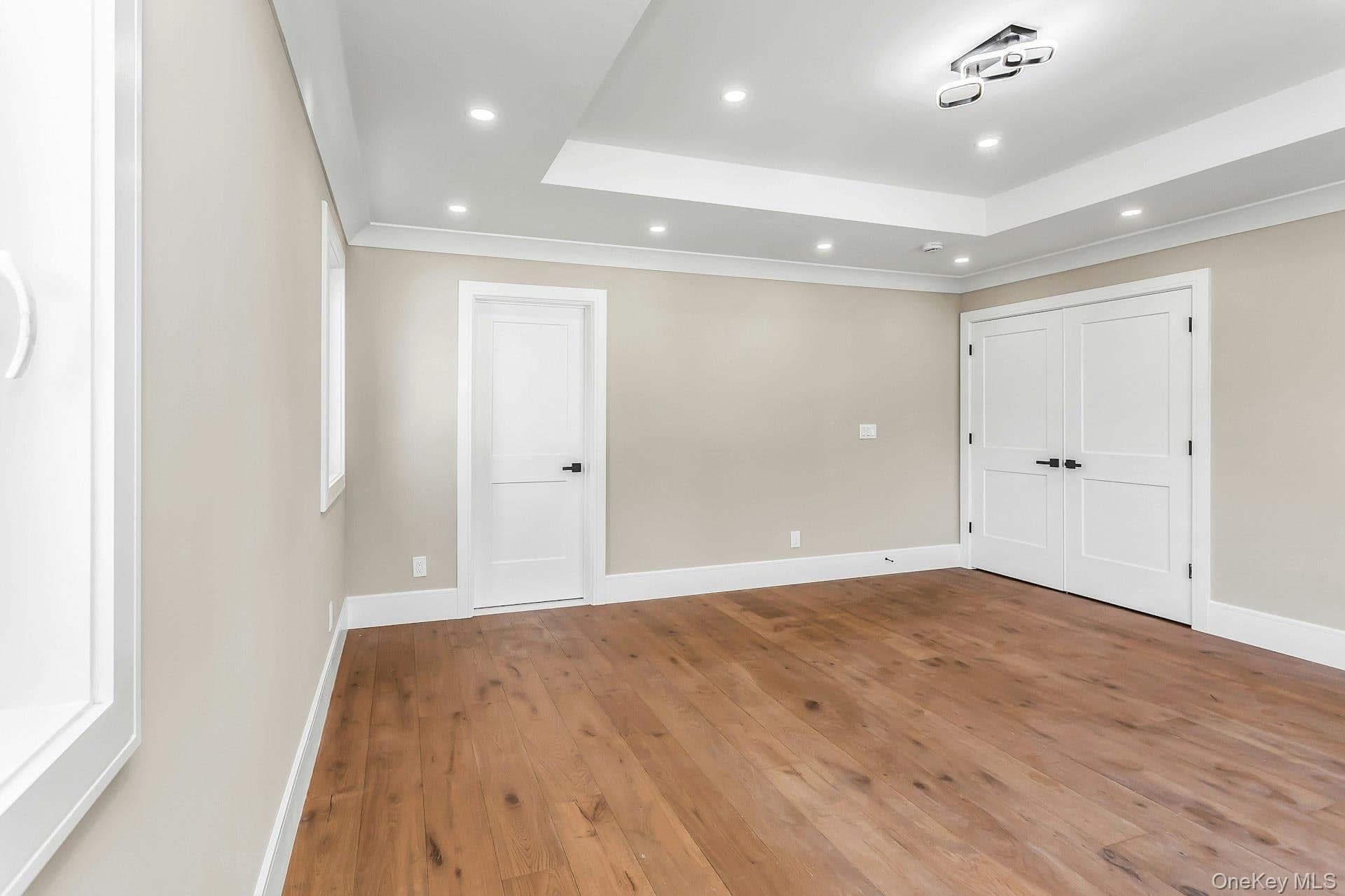 118 W Cherry Street thumbnail 22