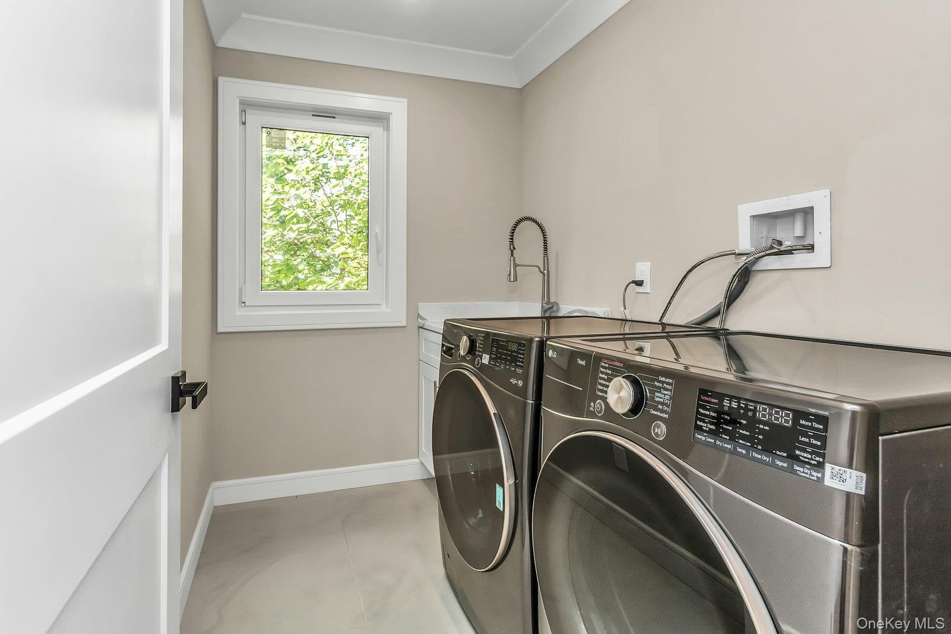 118 W Cherry Street thumbnail 41