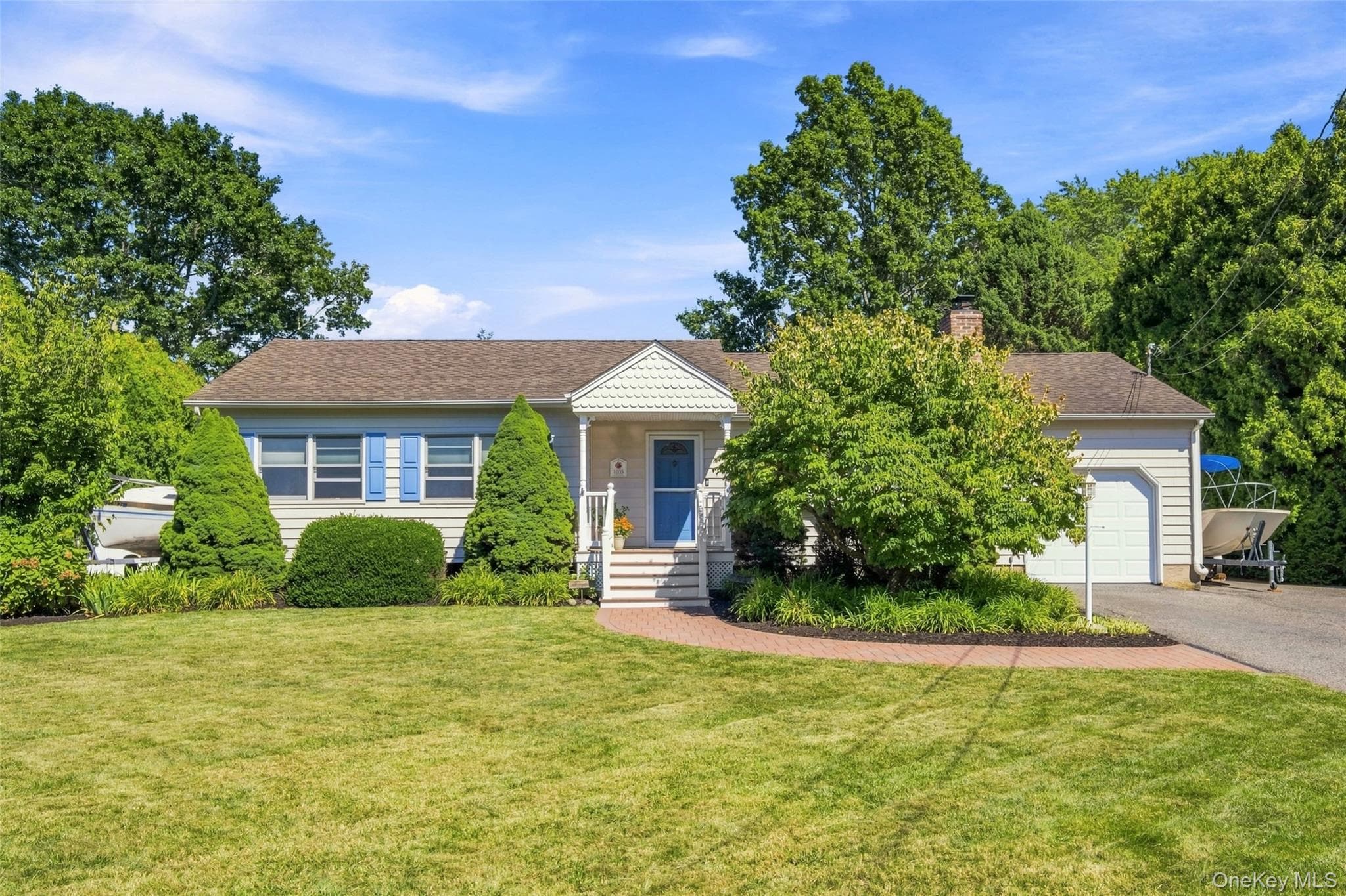 1035 Theresa Drive, Mattituck