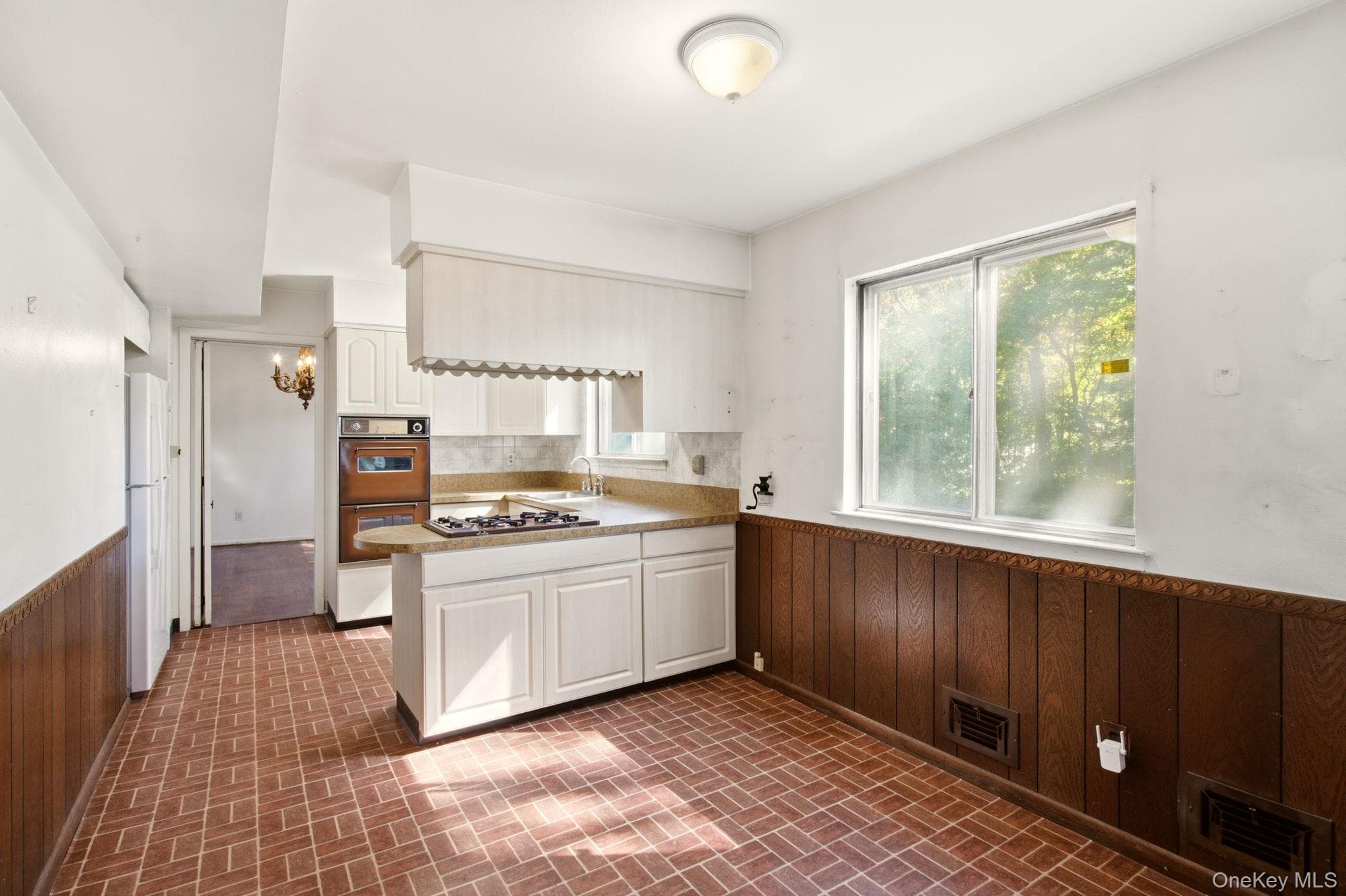 63 Lauren Avenue thumbnail 14