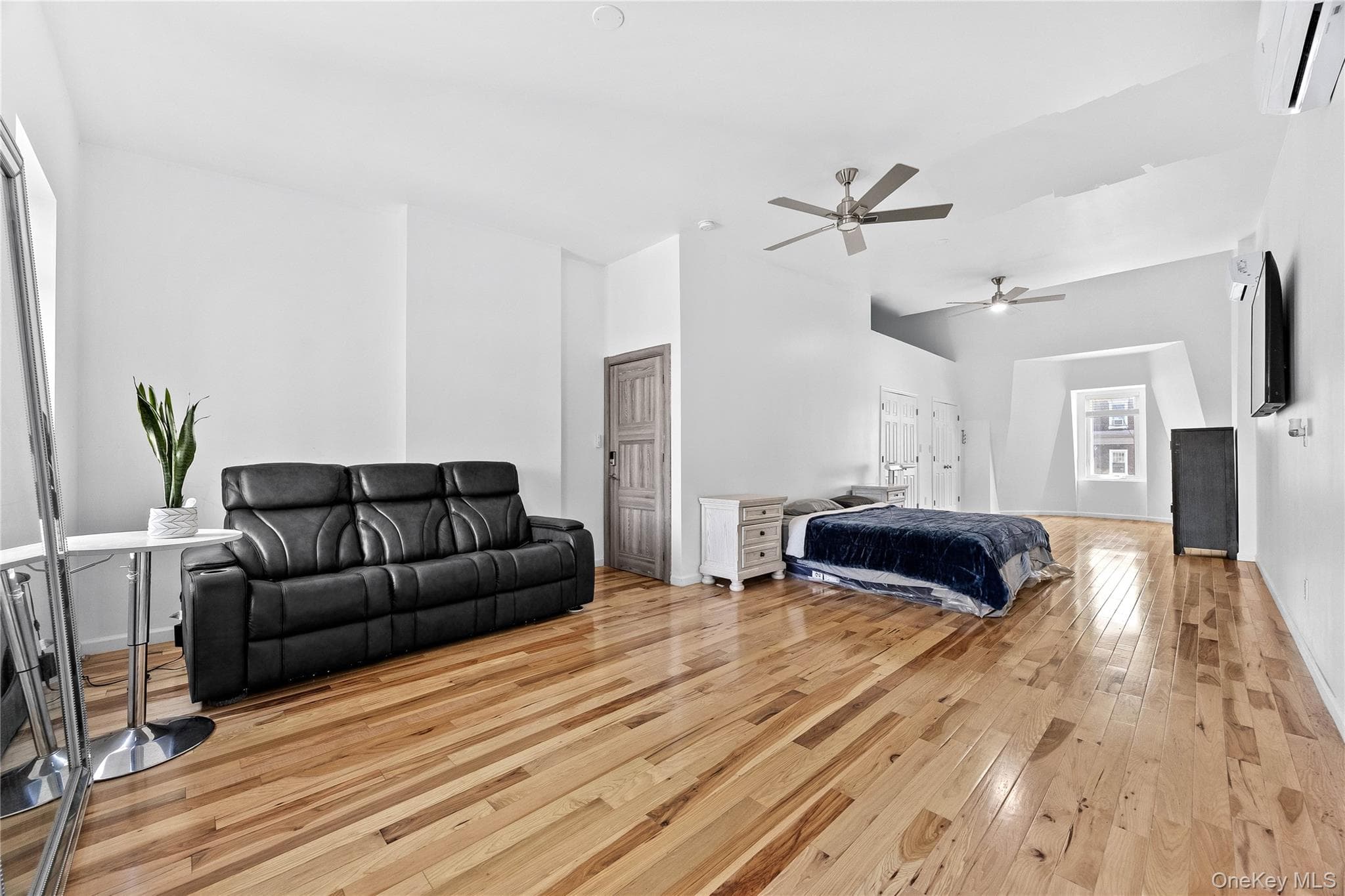 203 E Prospect Avenue thumbnail 13